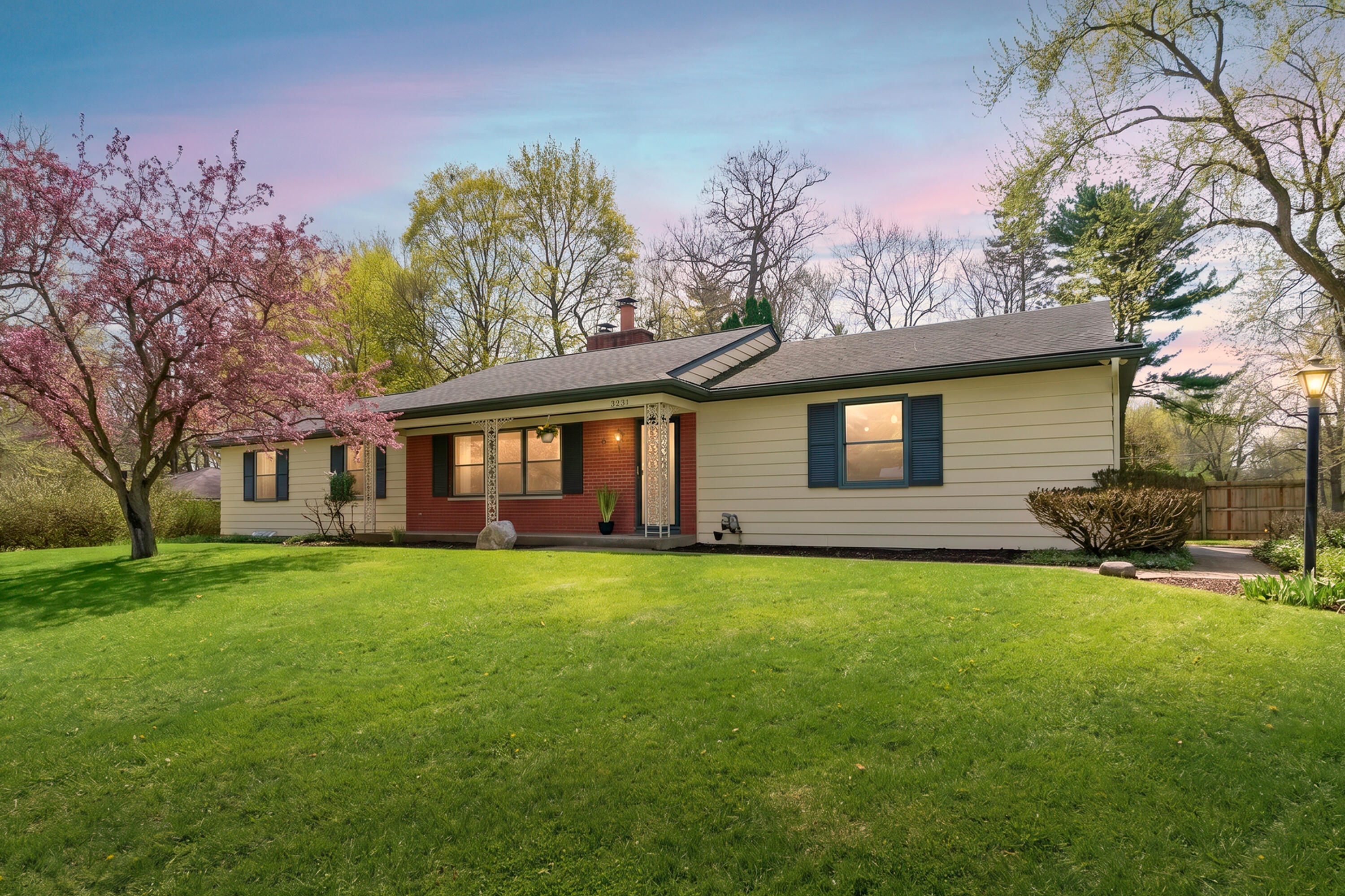 3231 Magnolia Circle Kalamazoo MI 49008