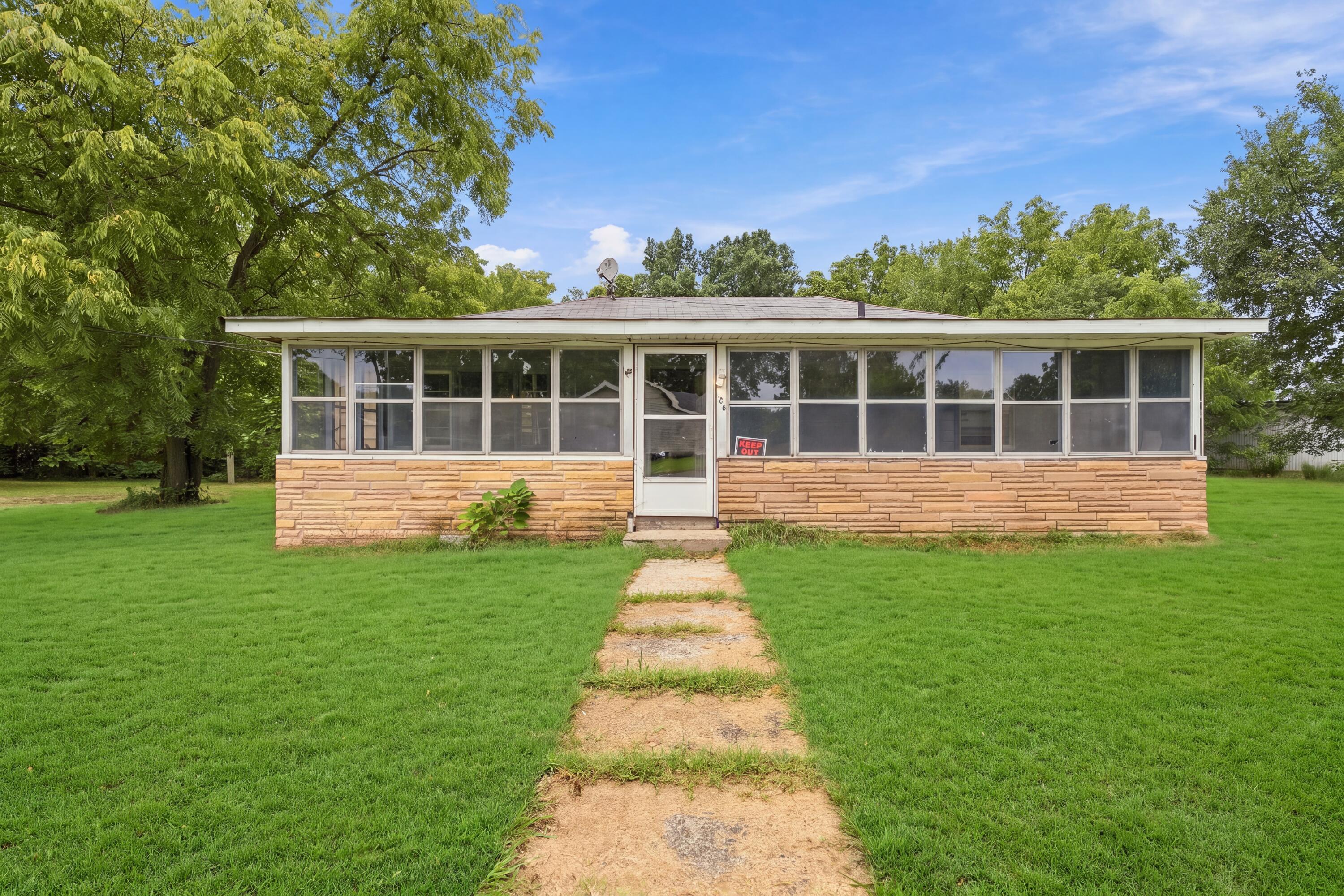 328 Pokagon Street Dowagiac MI 49047