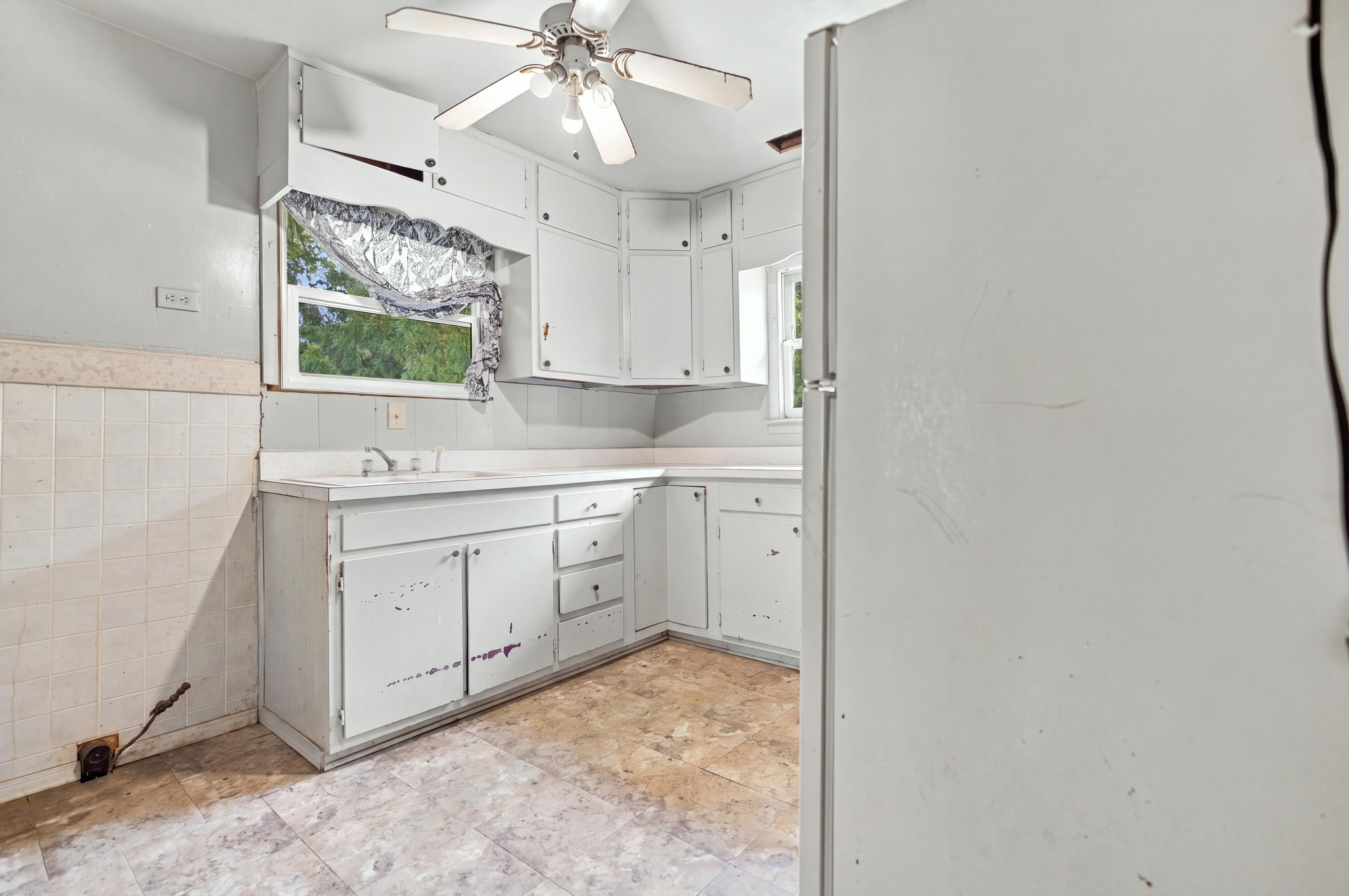 328 Pokagon Street Dowagiac MI 49047