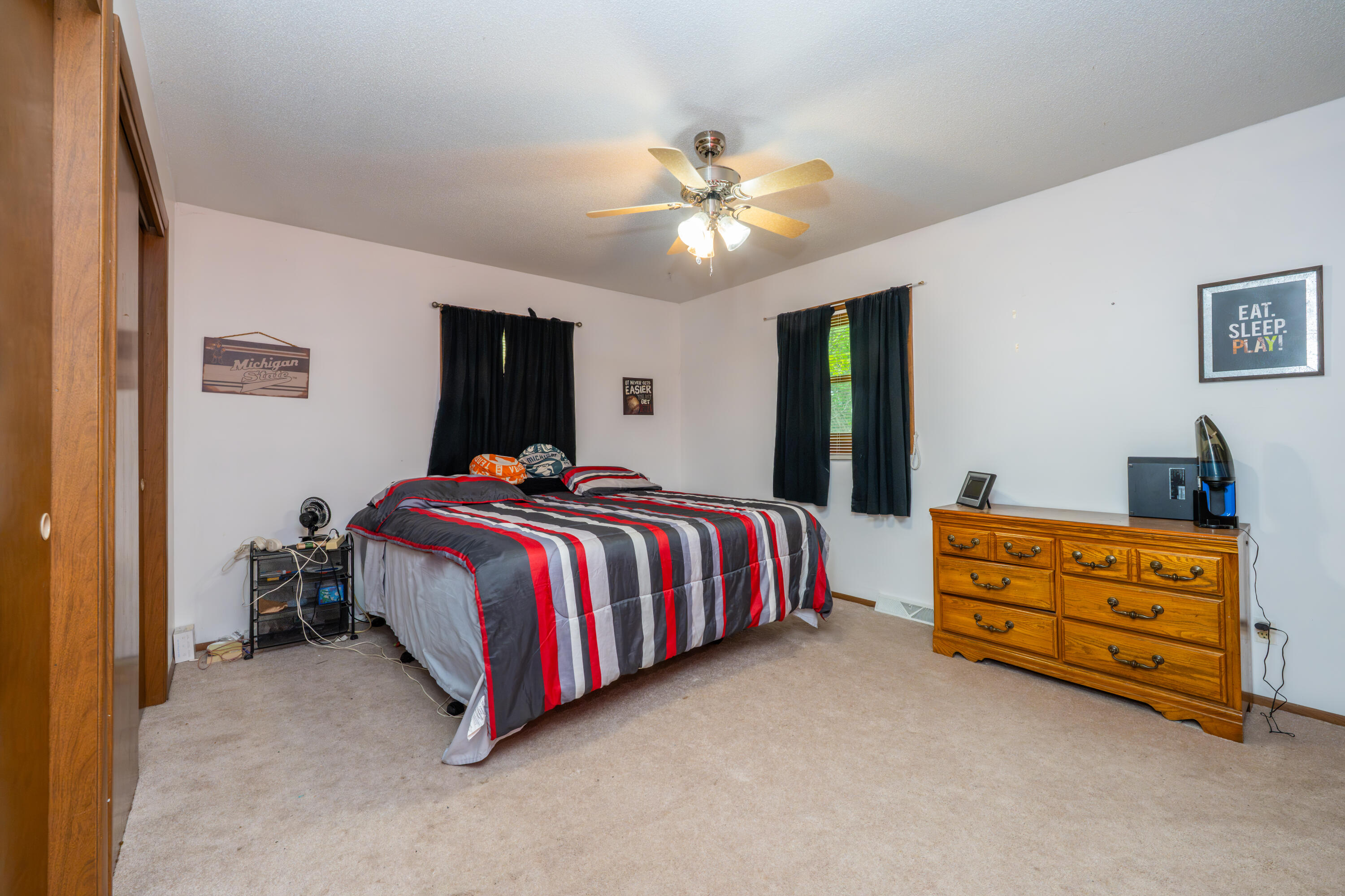 5985 Echo Ridge Stevensville MI 49127