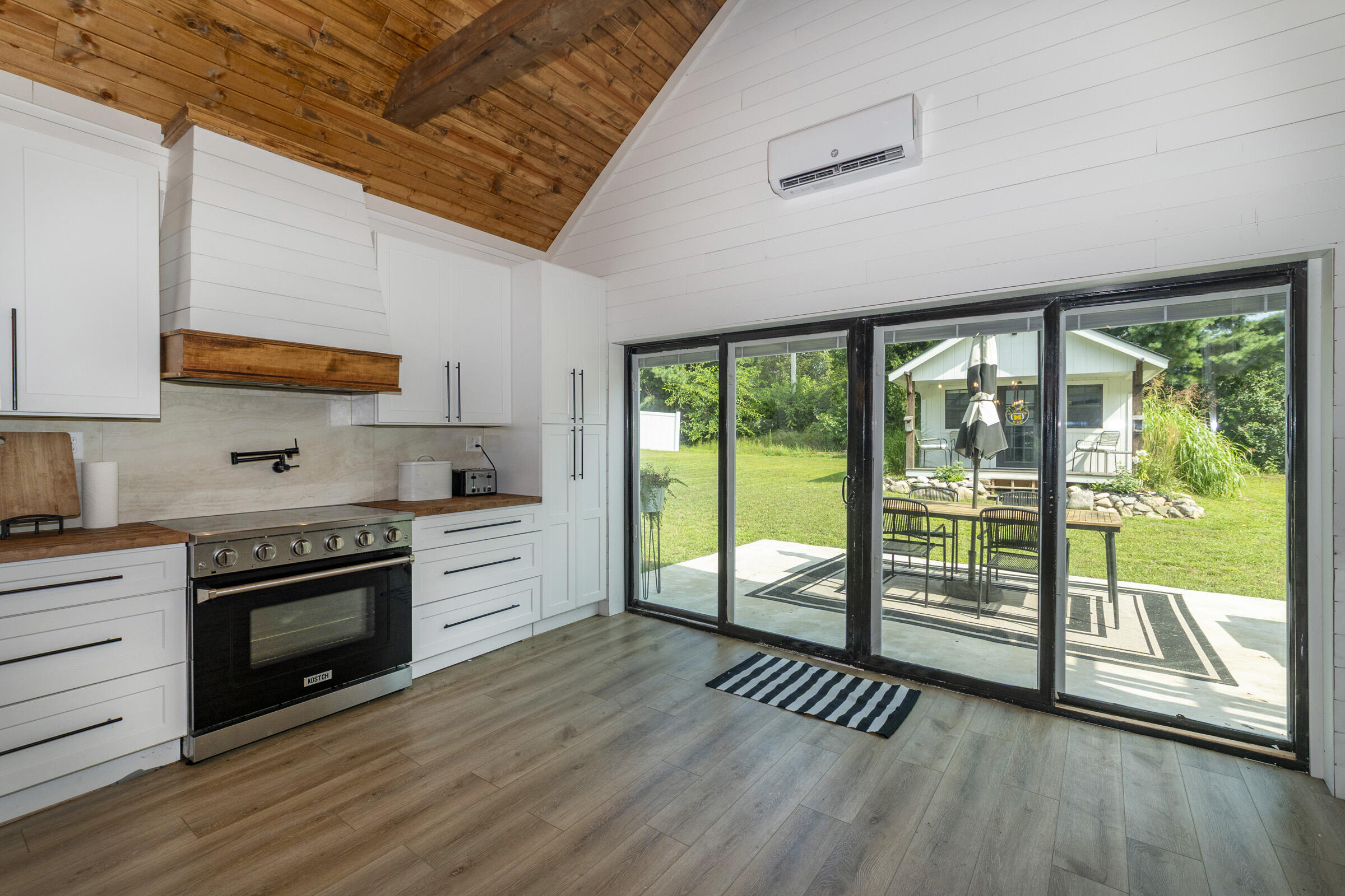 105 Dogwood Circle Dowagiac MI 49047