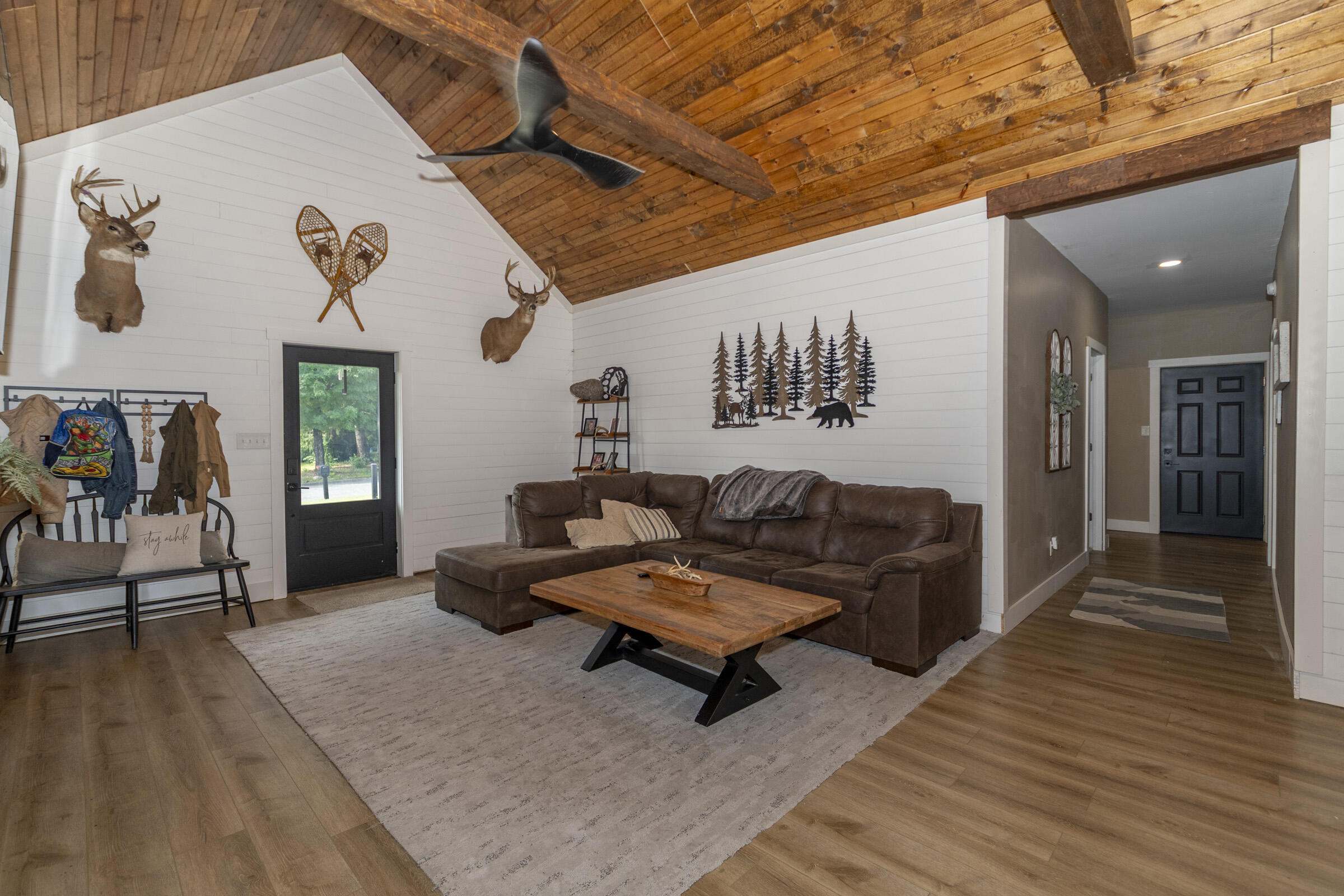 105 Dogwood Circle Dowagiac MI 49047