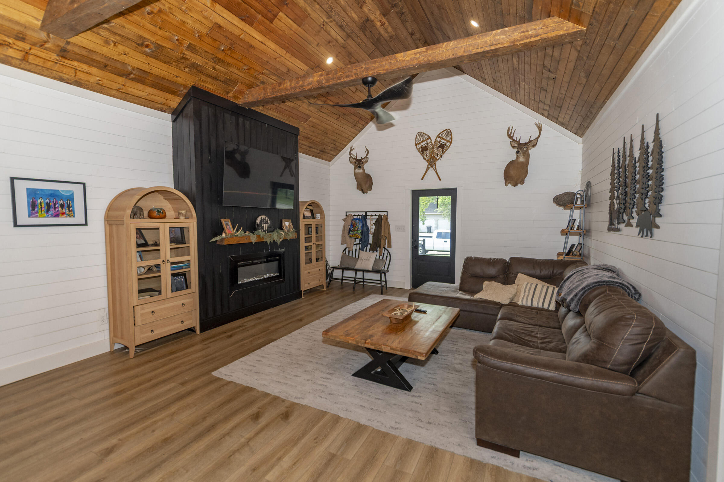 105 Dogwood Circle Dowagiac MI 49047