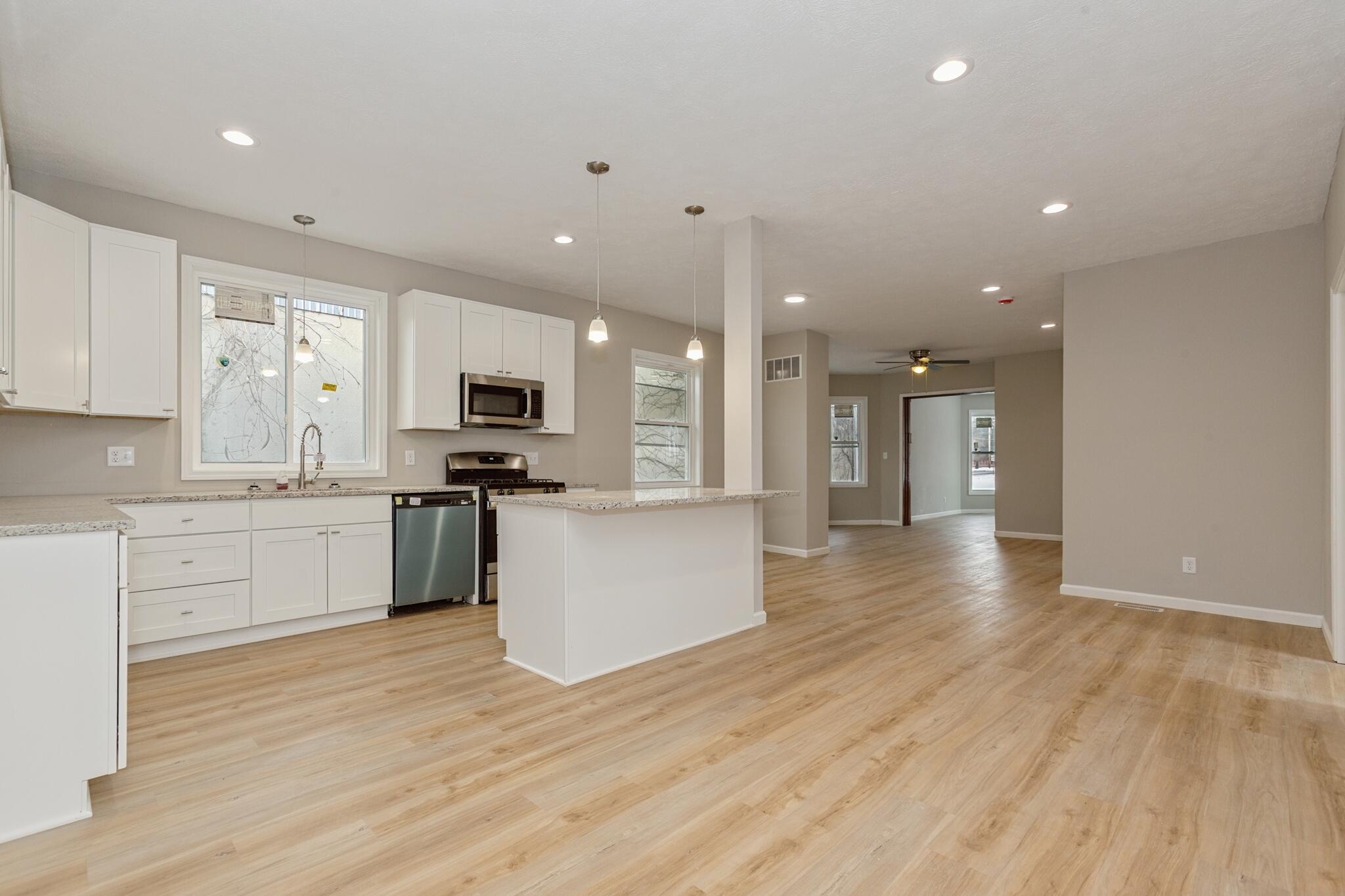 202 S Elm Street Three Oaks MI 49128