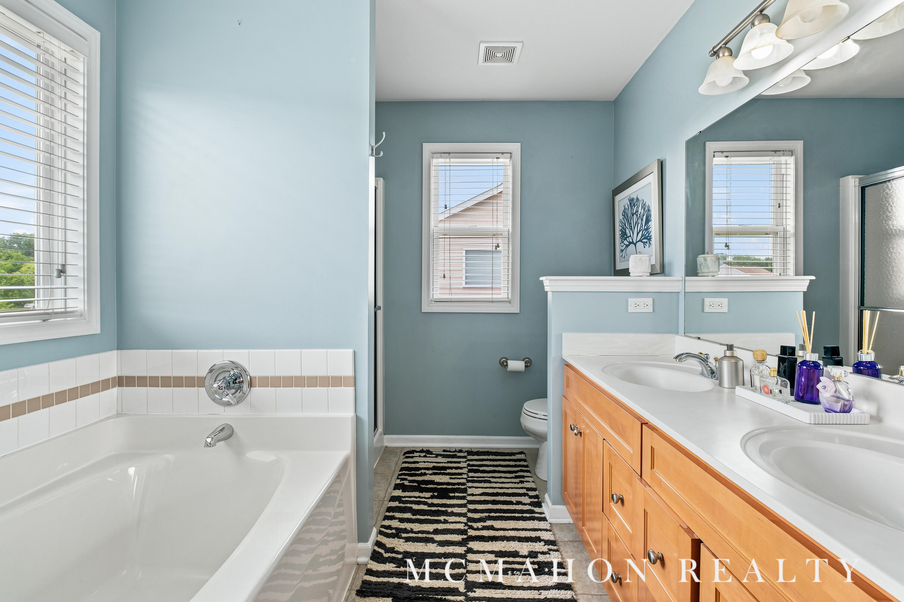 1175 Dogwood Meadows Drive SE Ada MI 49301