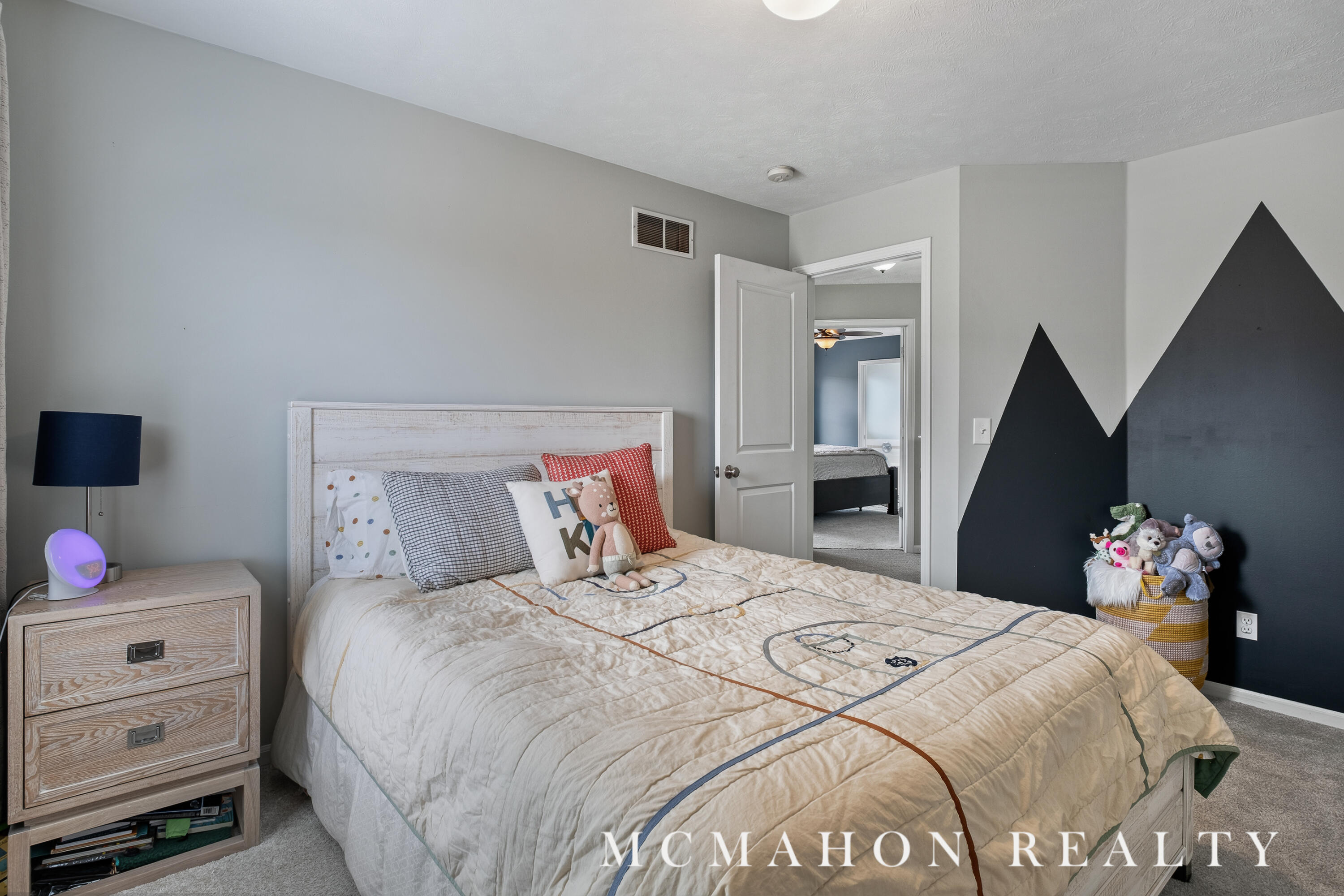 1175 Dogwood Meadows Drive SE Ada MI 49301