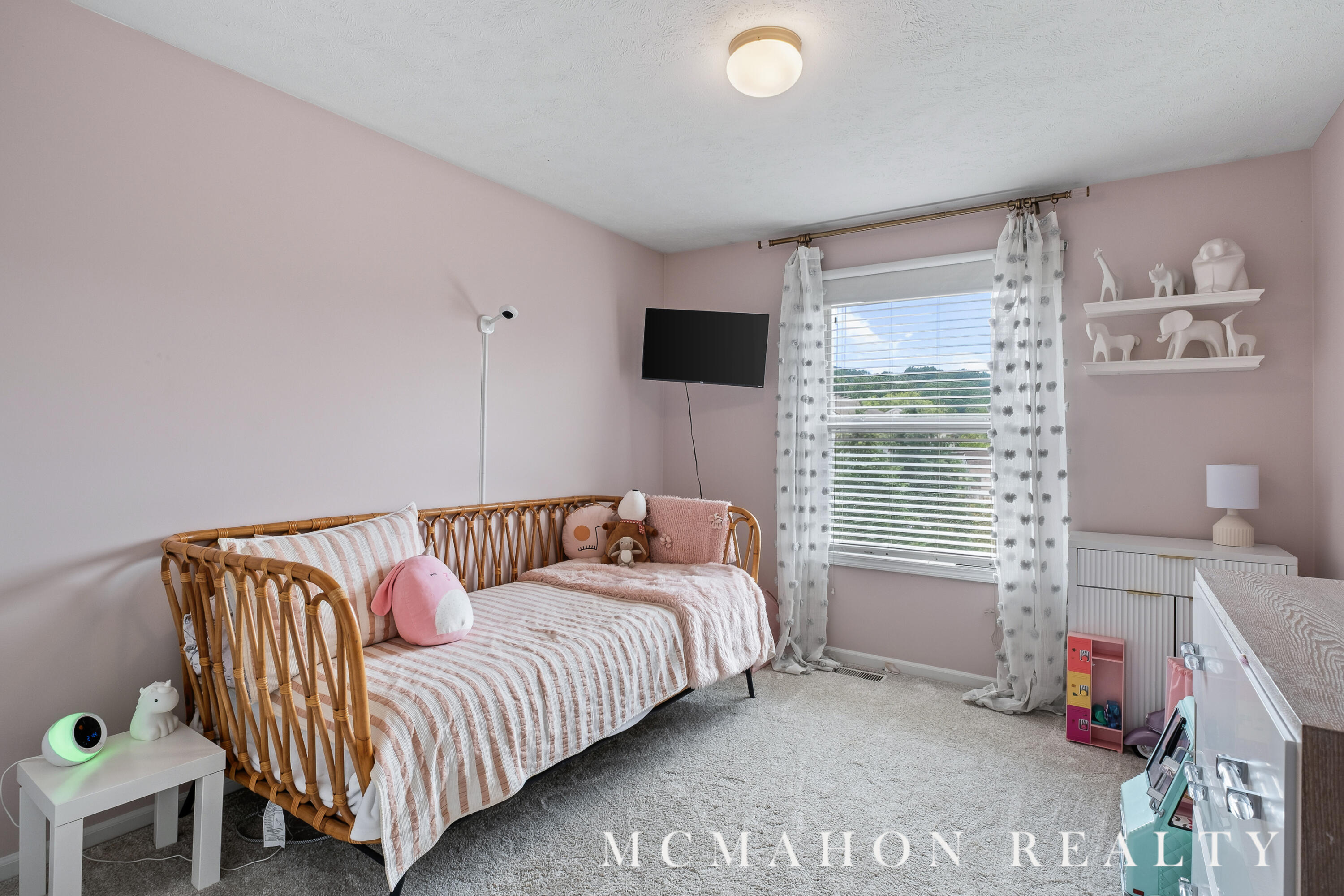 1175 Dogwood Meadows Drive SE Ada MI 49301
