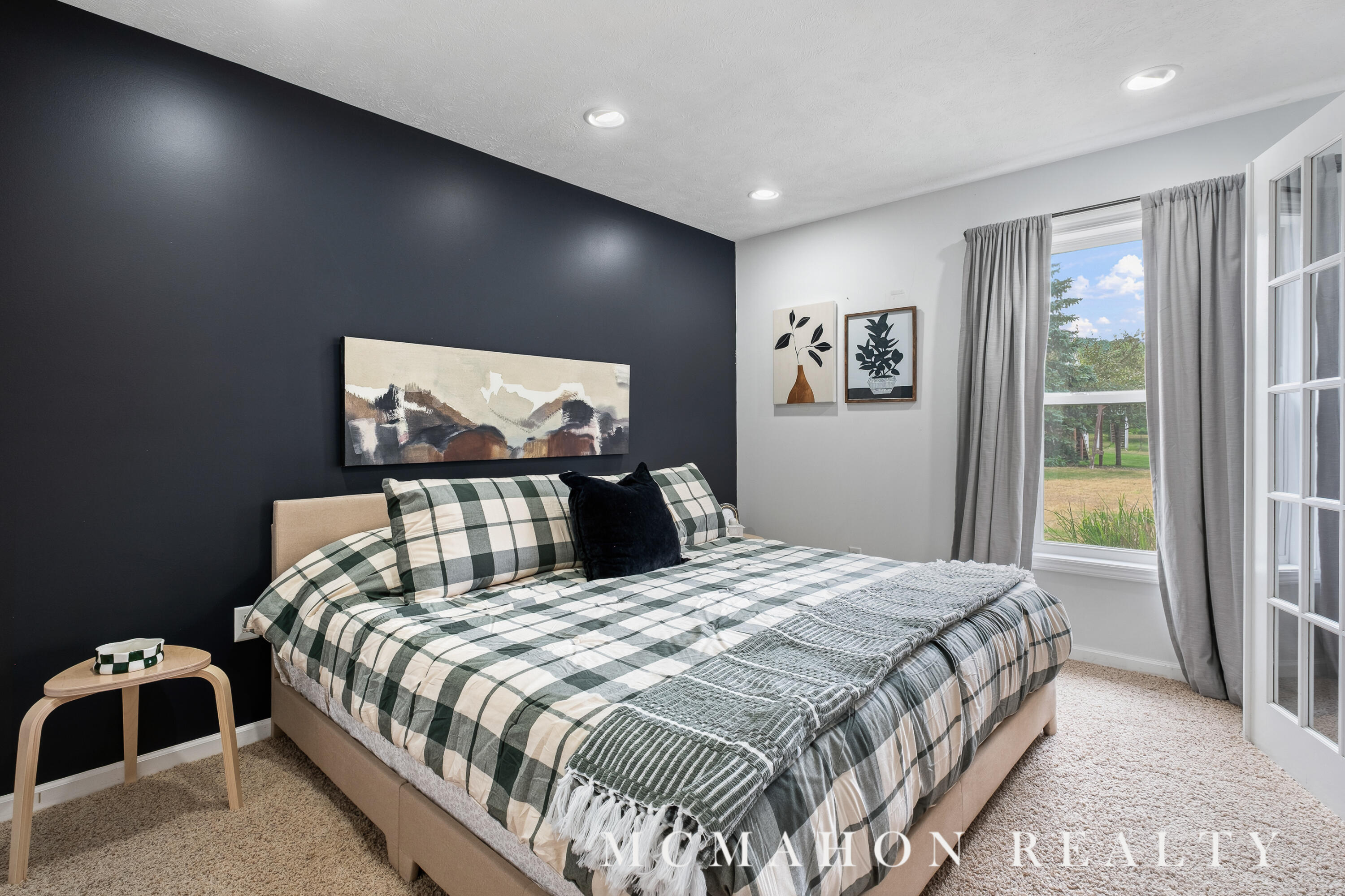 1175 Dogwood Meadows Drive SE Ada MI 49301