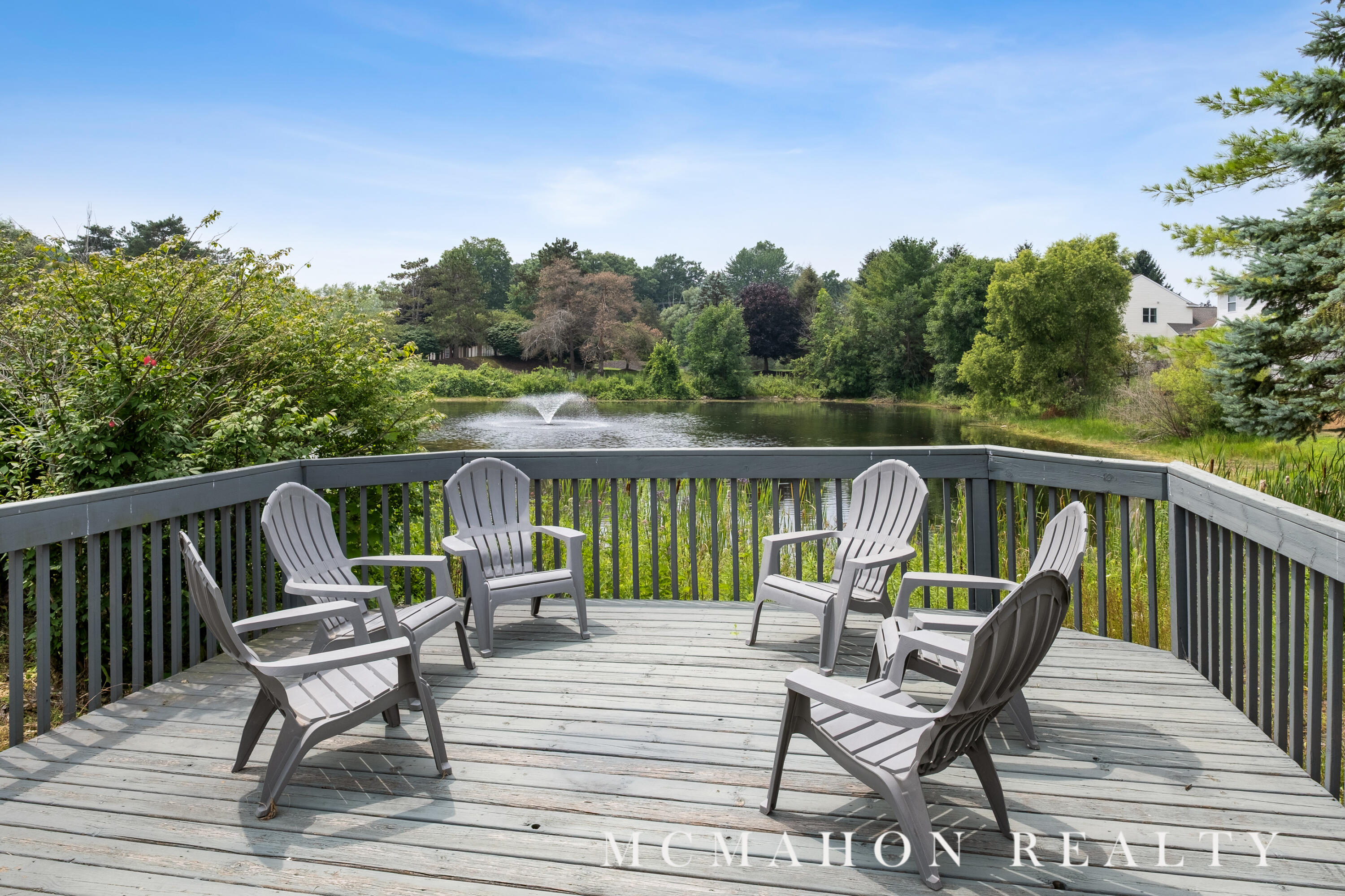 1175 Dogwood Meadows Drive SE Ada MI 49301