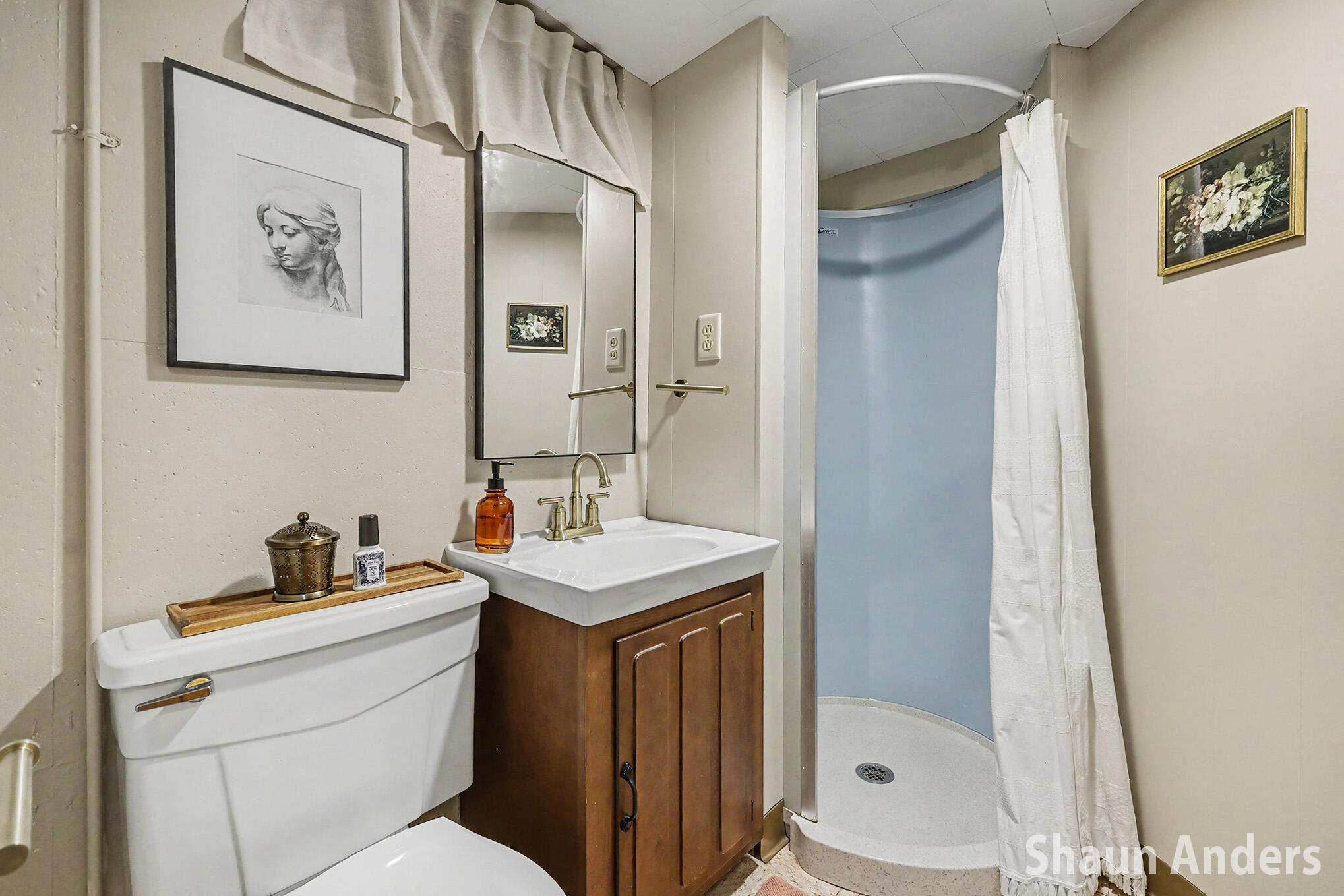 6892 Quincy Drive SW Grand Rapids MI 49548