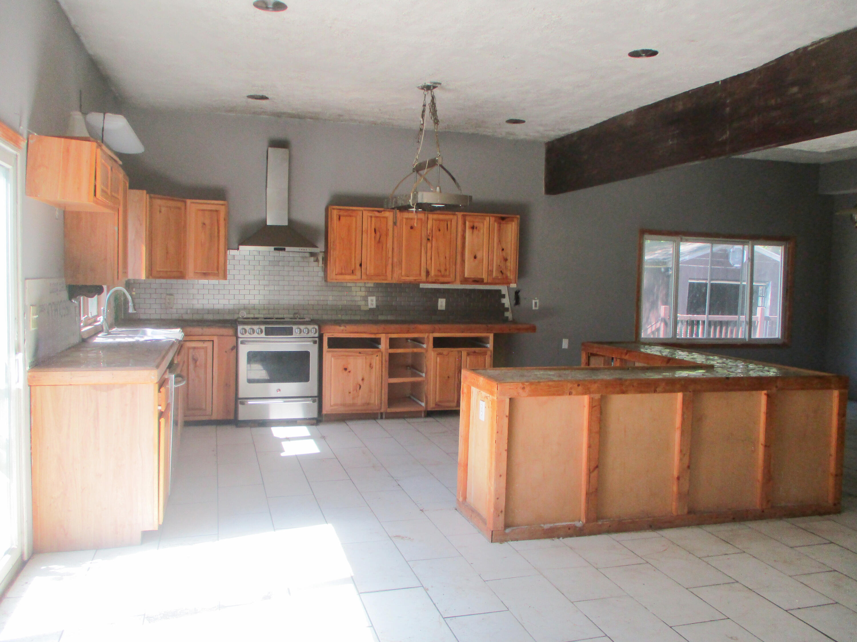 388 N Euclid Avenue Benton Harbor MI 49022