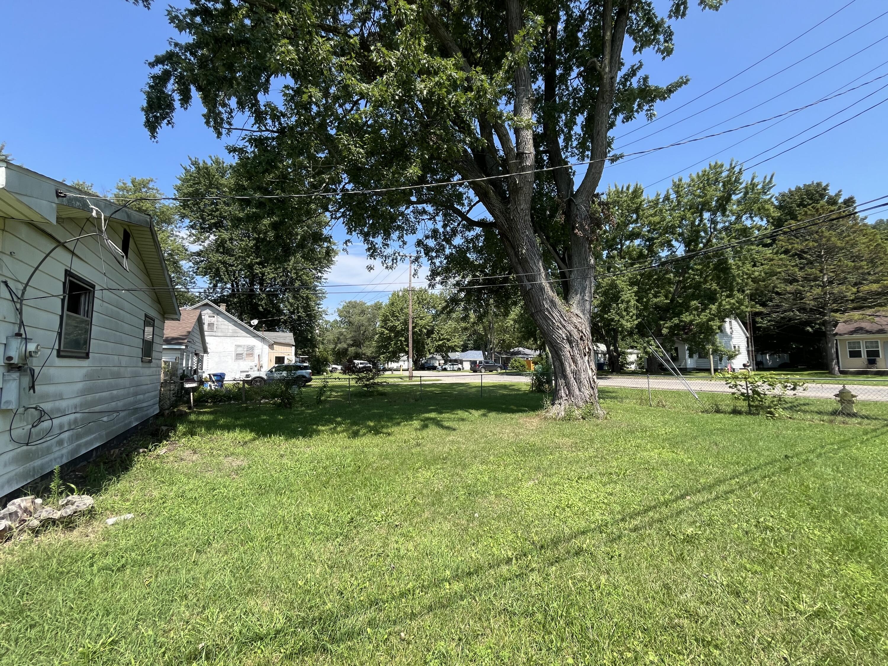 1055 Maynard Drive Benton Harbor MI 49022