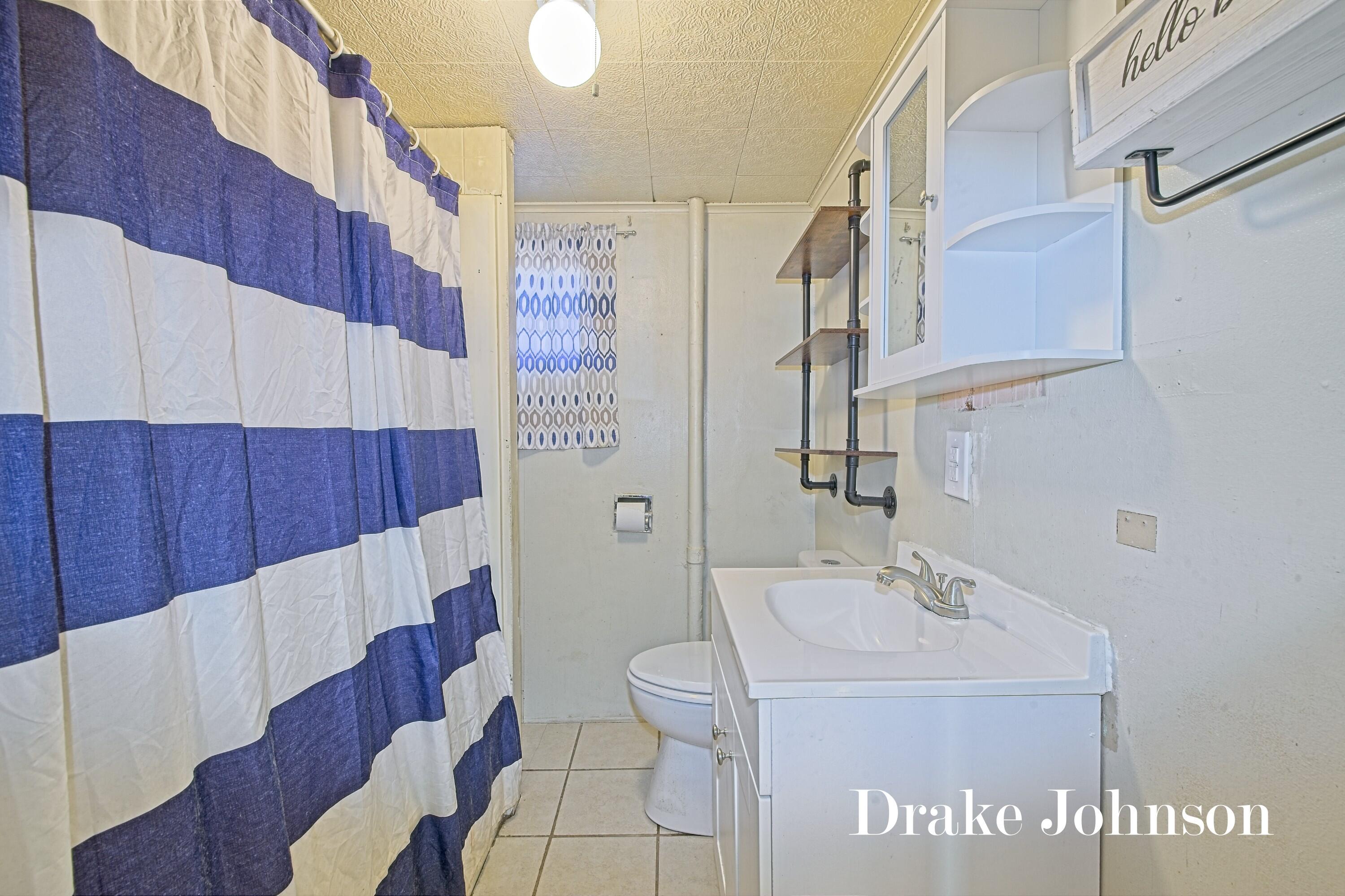 2474 Evanston Avenue Muskegon MI 49442