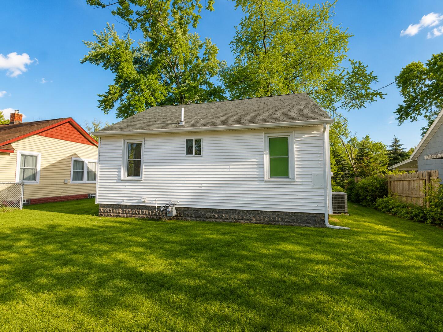 1277 Parkway Drive Benton Harbor MI 49022