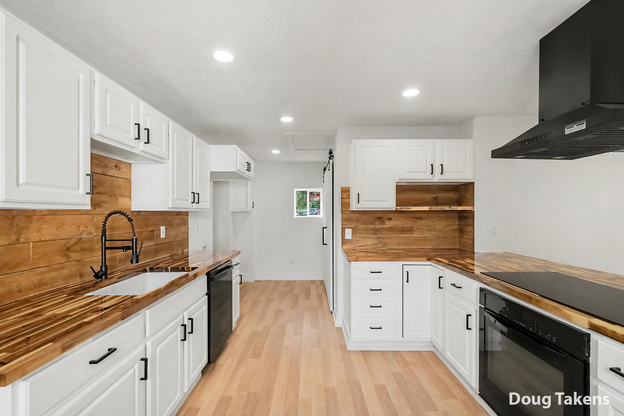3565 Bayberry Drive NW Grand Rapids MI 49544