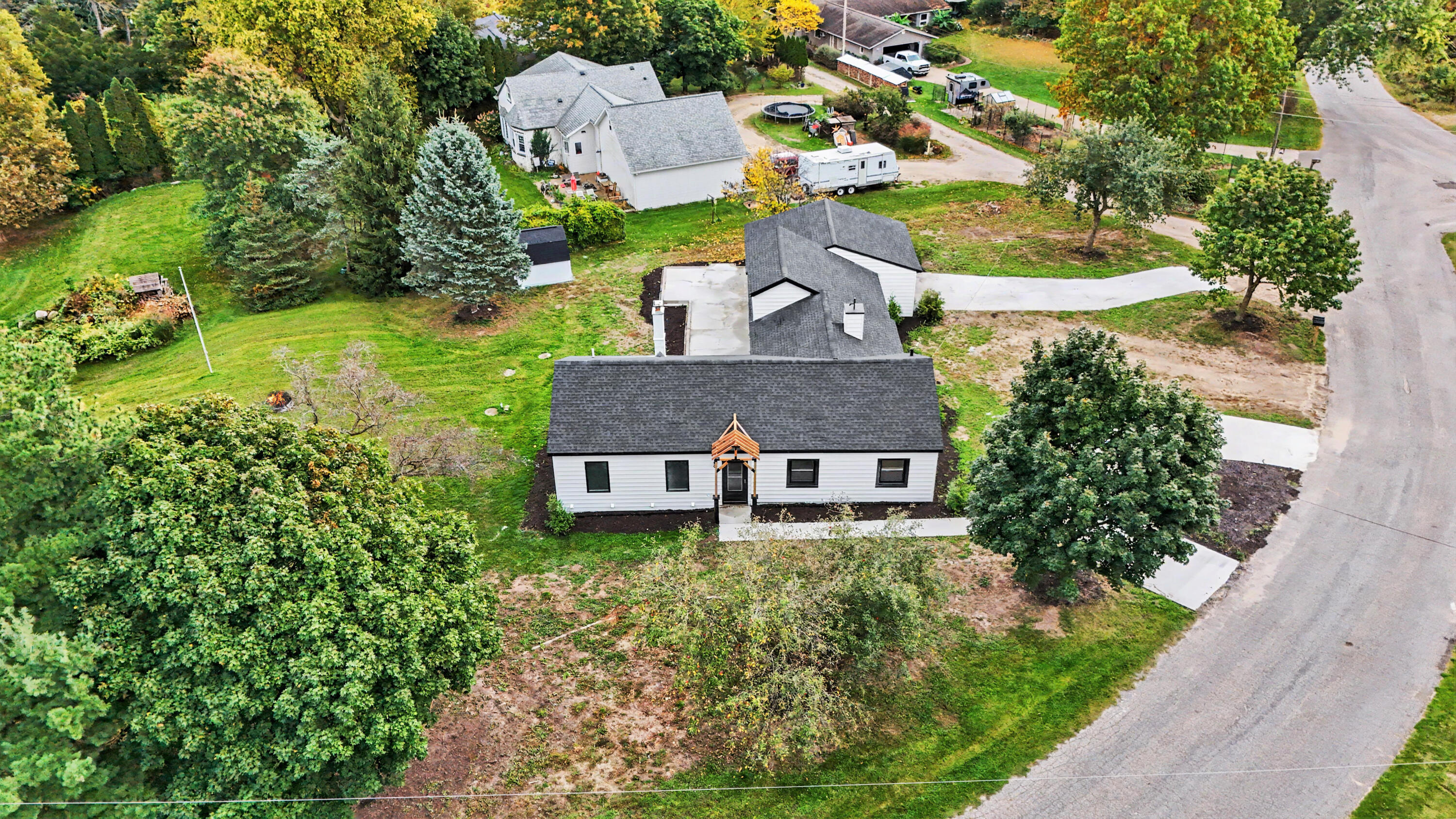 3565 Bayberry Drive NW Grand Rapids MI 49544