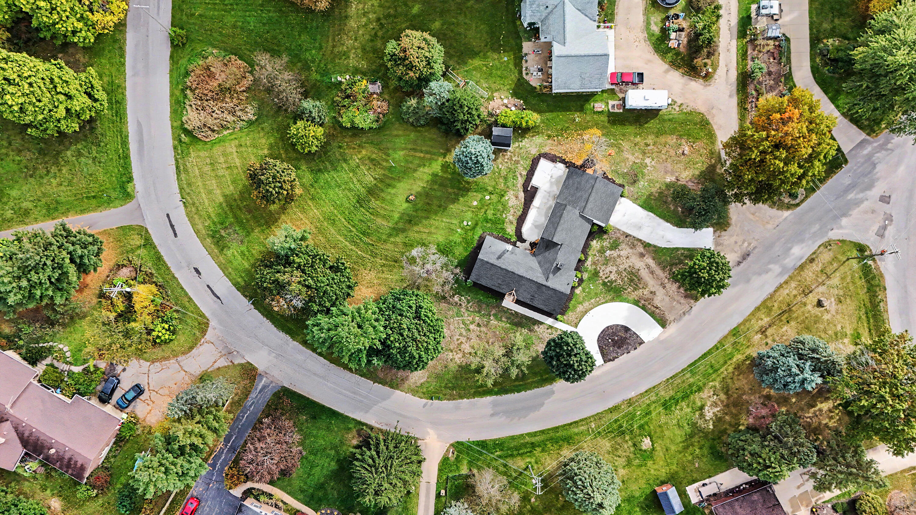 3565 Bayberry Drive NW Grand Rapids MI 49544