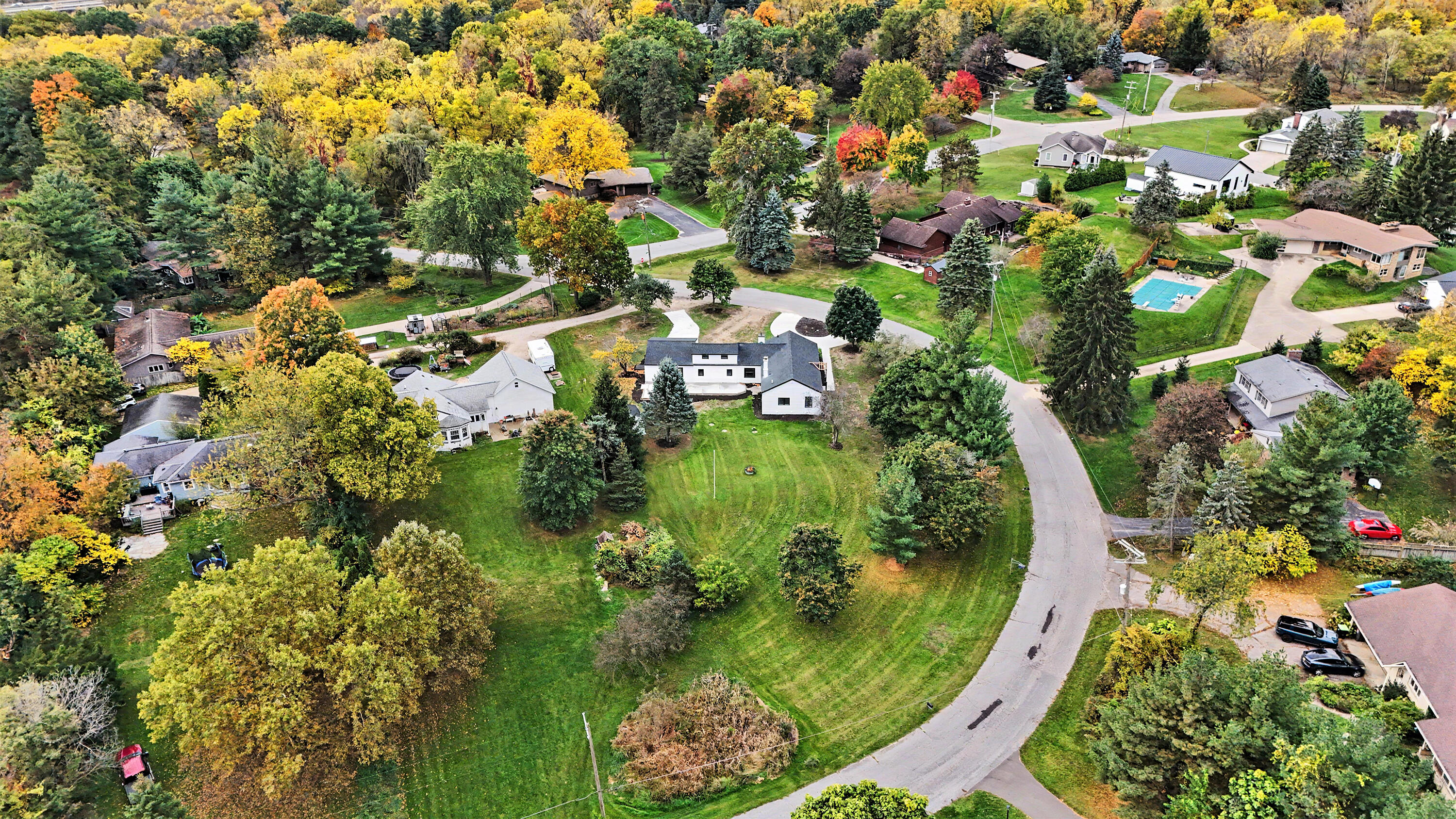 3565 Bayberry Drive NW Grand Rapids MI 49544