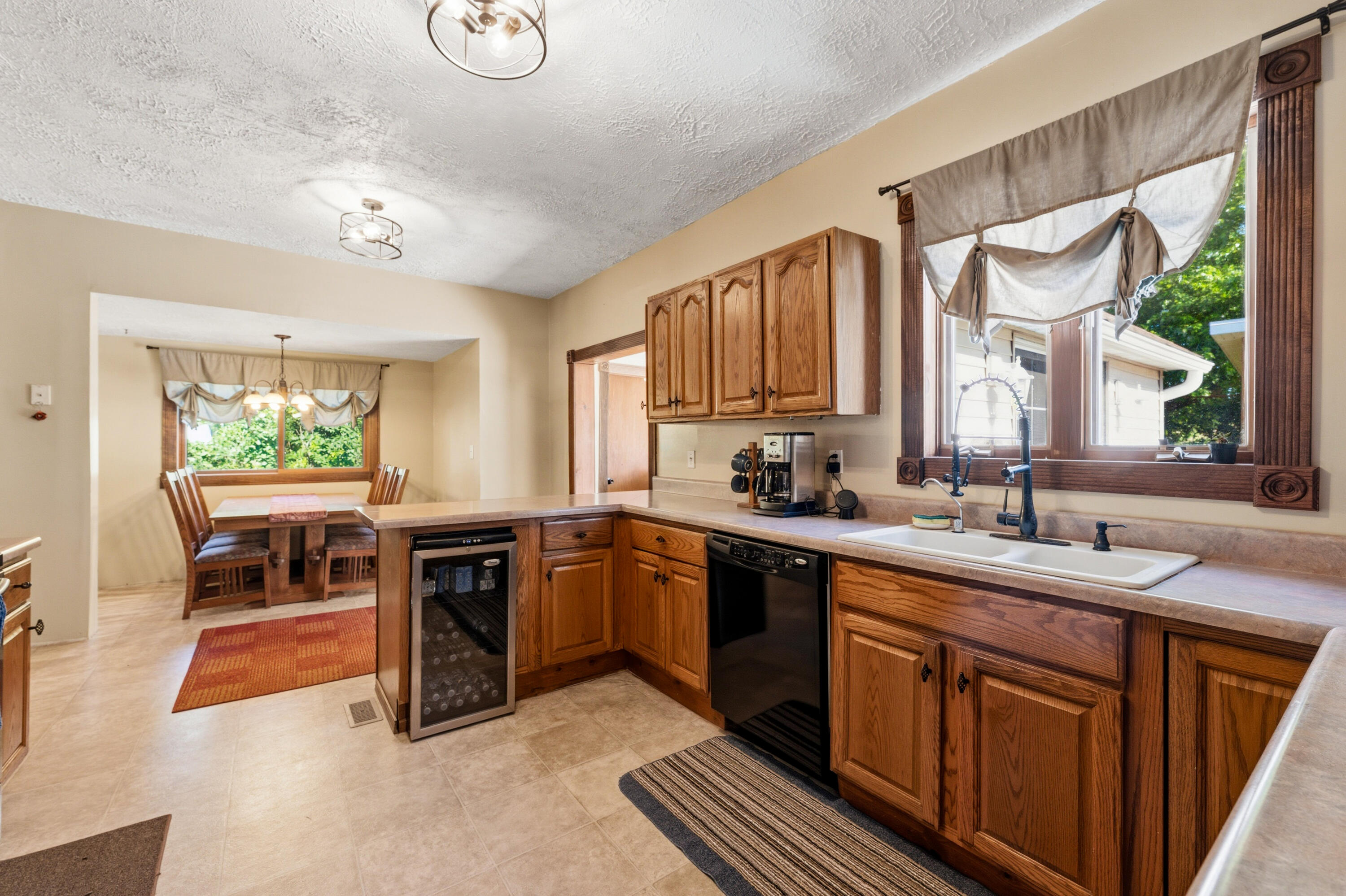 6381 107th Avenue South Haven MI 49090