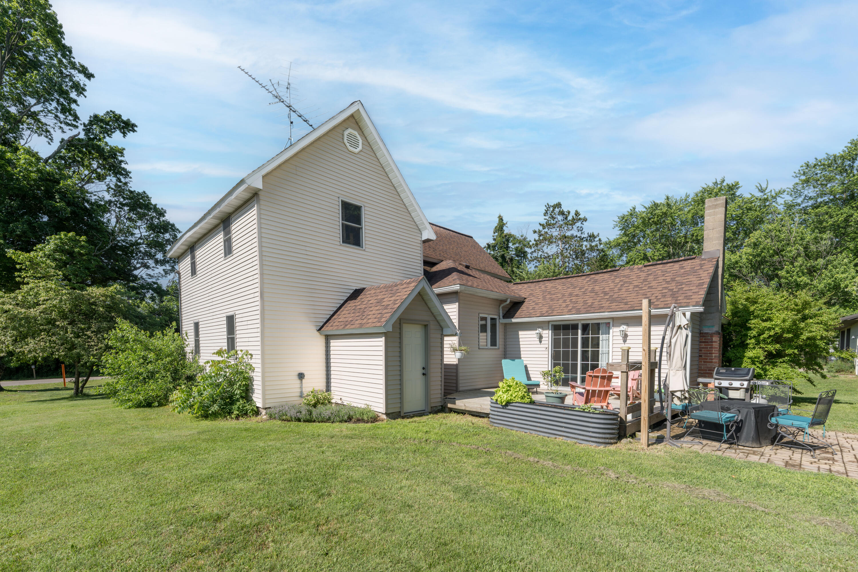 6381 107th Avenue South Haven MI 49090