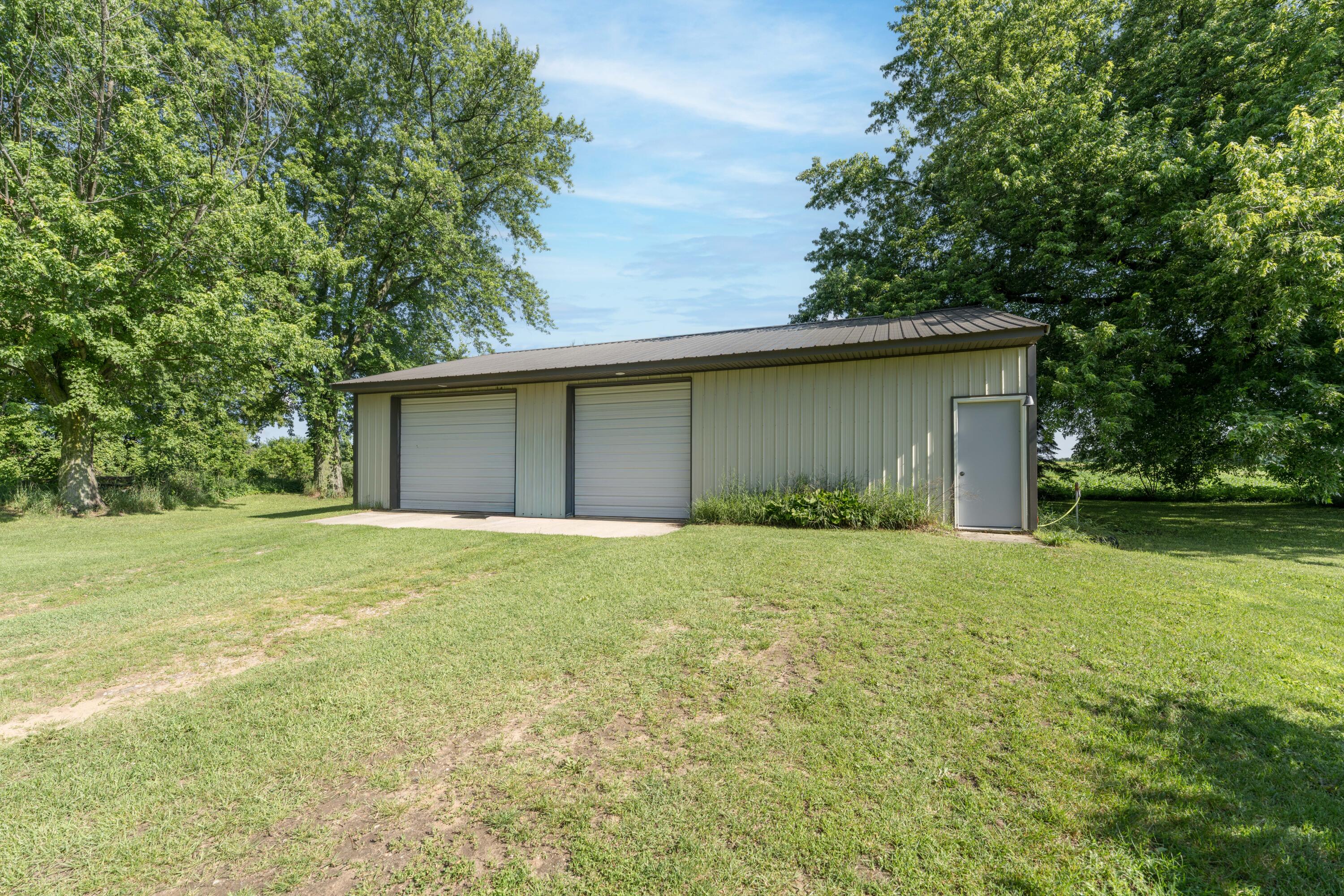 6381 107th Avenue South Haven MI 49090