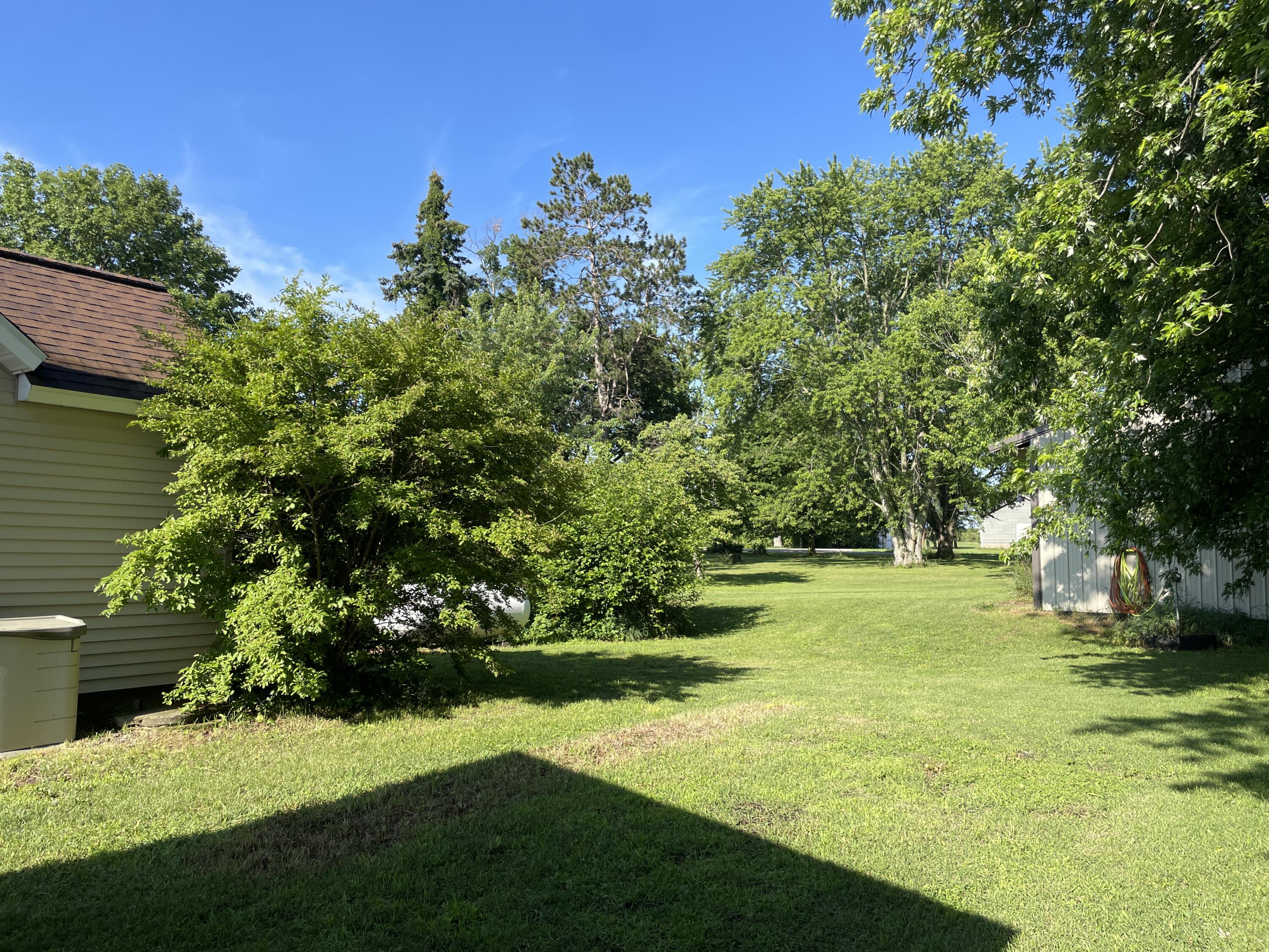 6381 107th Avenue South Haven MI 49090