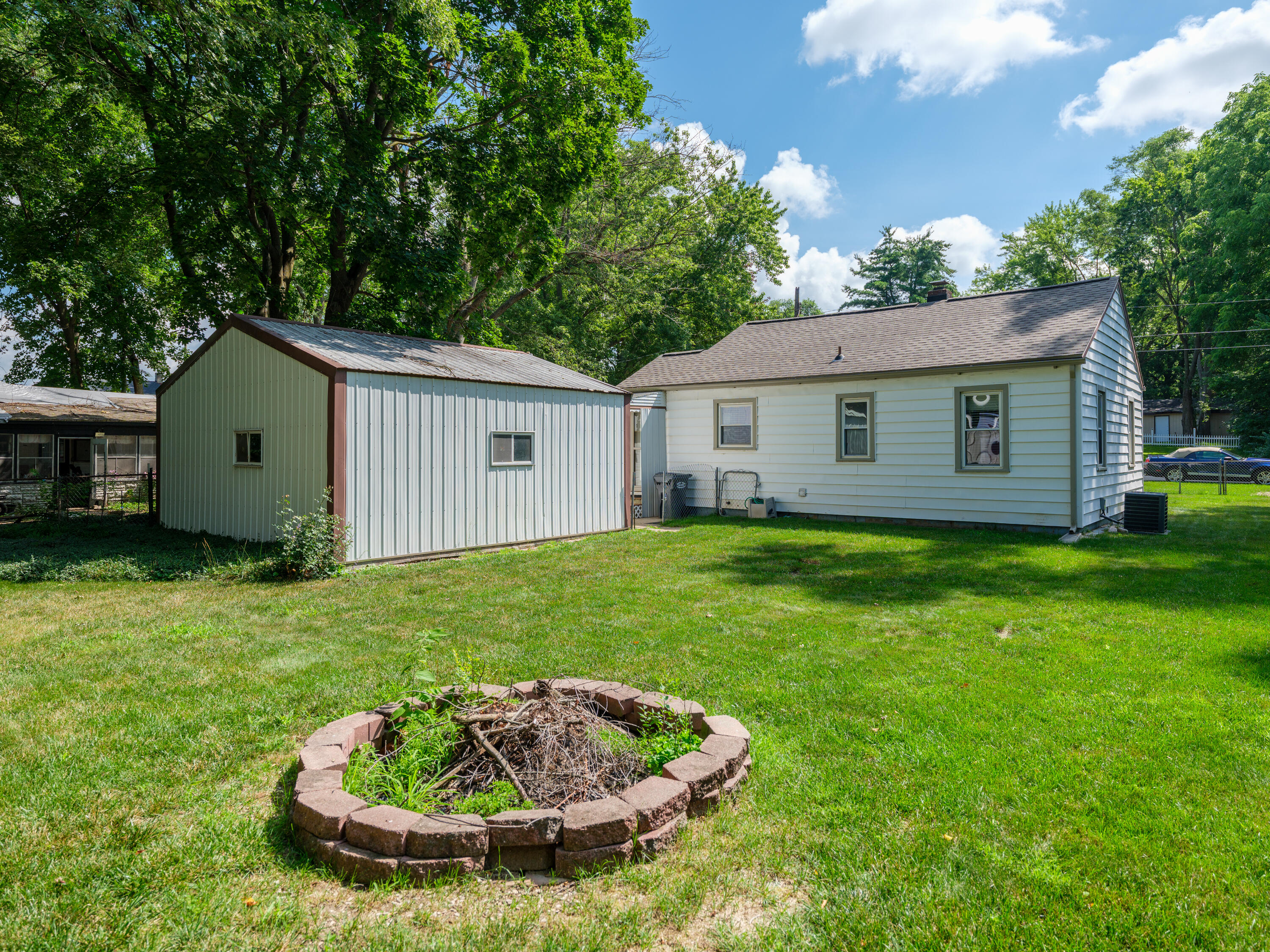 600 Azuba Avenue Kalamazoo MI 49048