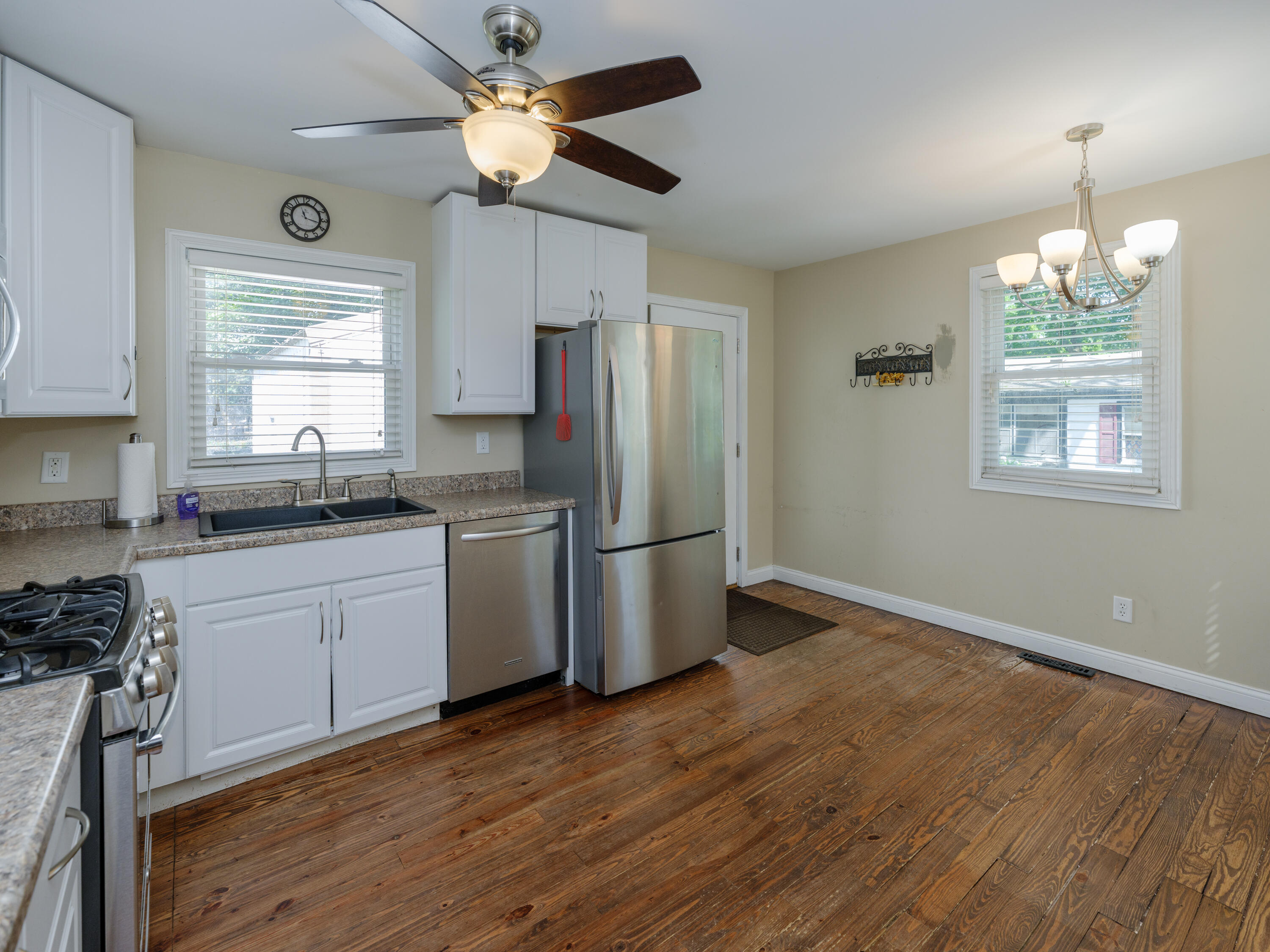 600 Azuba Avenue Kalamazoo MI 49048