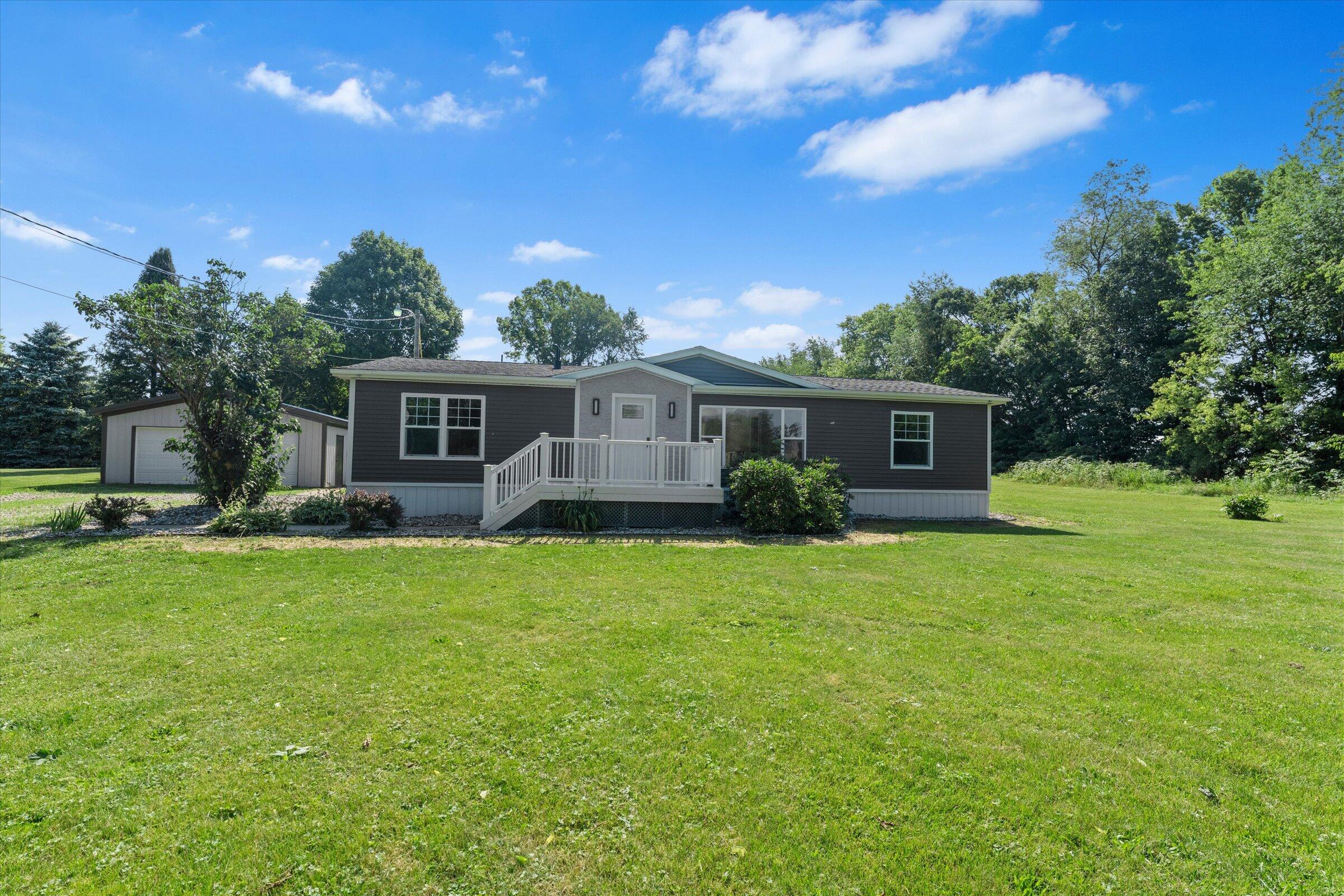59009 Penn Road Cassopolis MI 49031