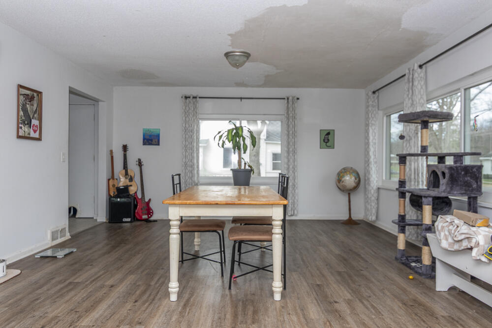 401 W Saint Marys Street Decatur MI 49045