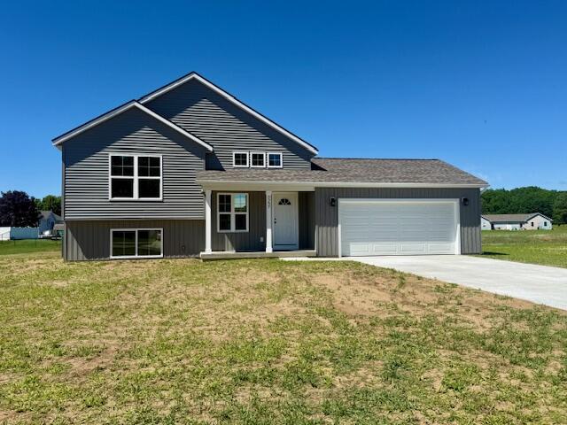 3237 Signal Point Drive Allegan MI 49010