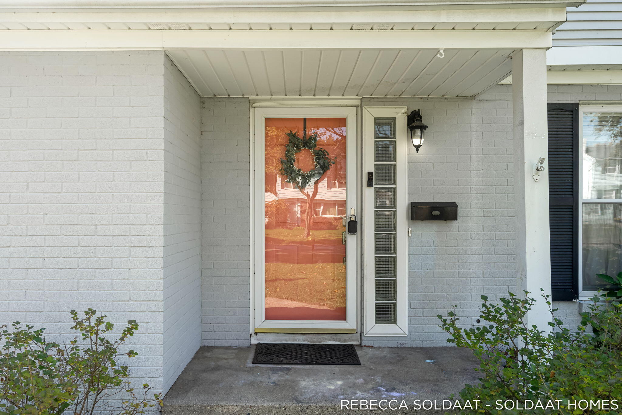 1837 Chamberlain Avenue SE Grand Rapids MI 49506