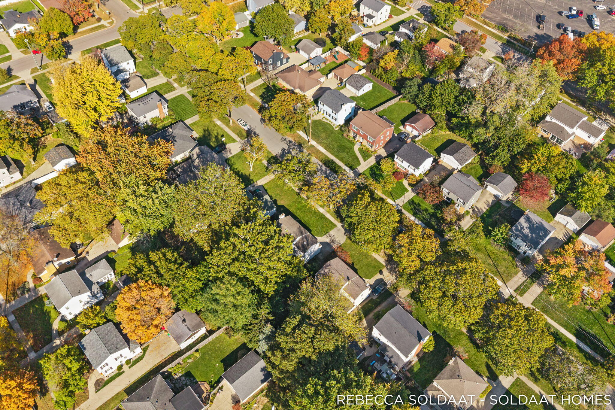 1837 Chamberlain Avenue SE Grand Rapids MI 49506