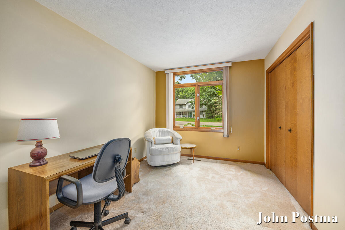 2200 Northridge Drive NE Grand Rapids MI 49525