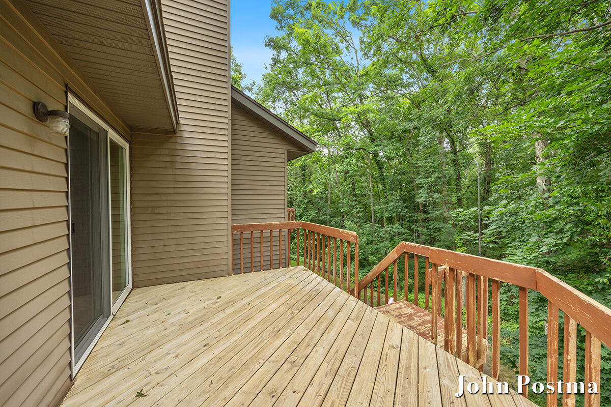 2200 Northridge Drive NE Grand Rapids MI 49525
