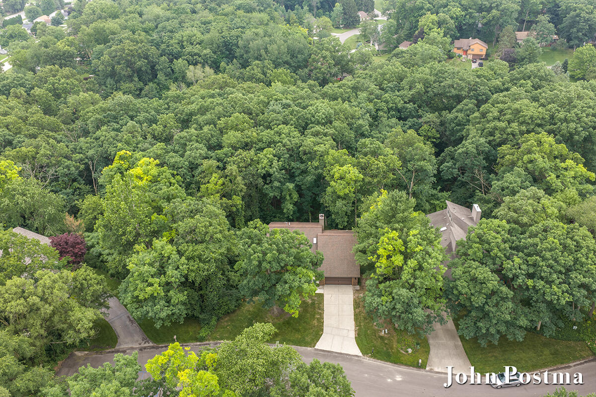 2200 Northridge Drive NE Grand Rapids MI 49525
