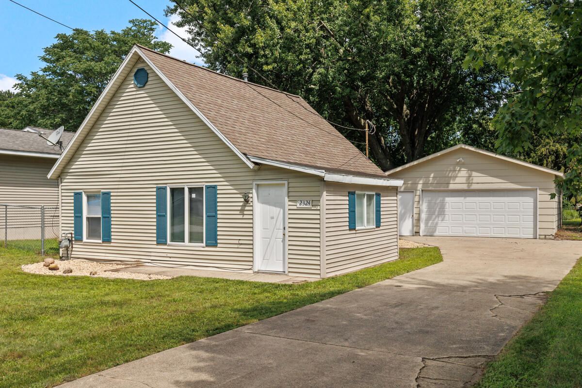 2324 Hughes Avenue Norton Shores MI 49441