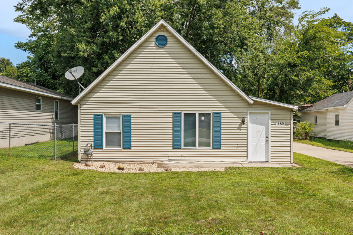 2324 Hughes Avenue Norton Shores MI 49441