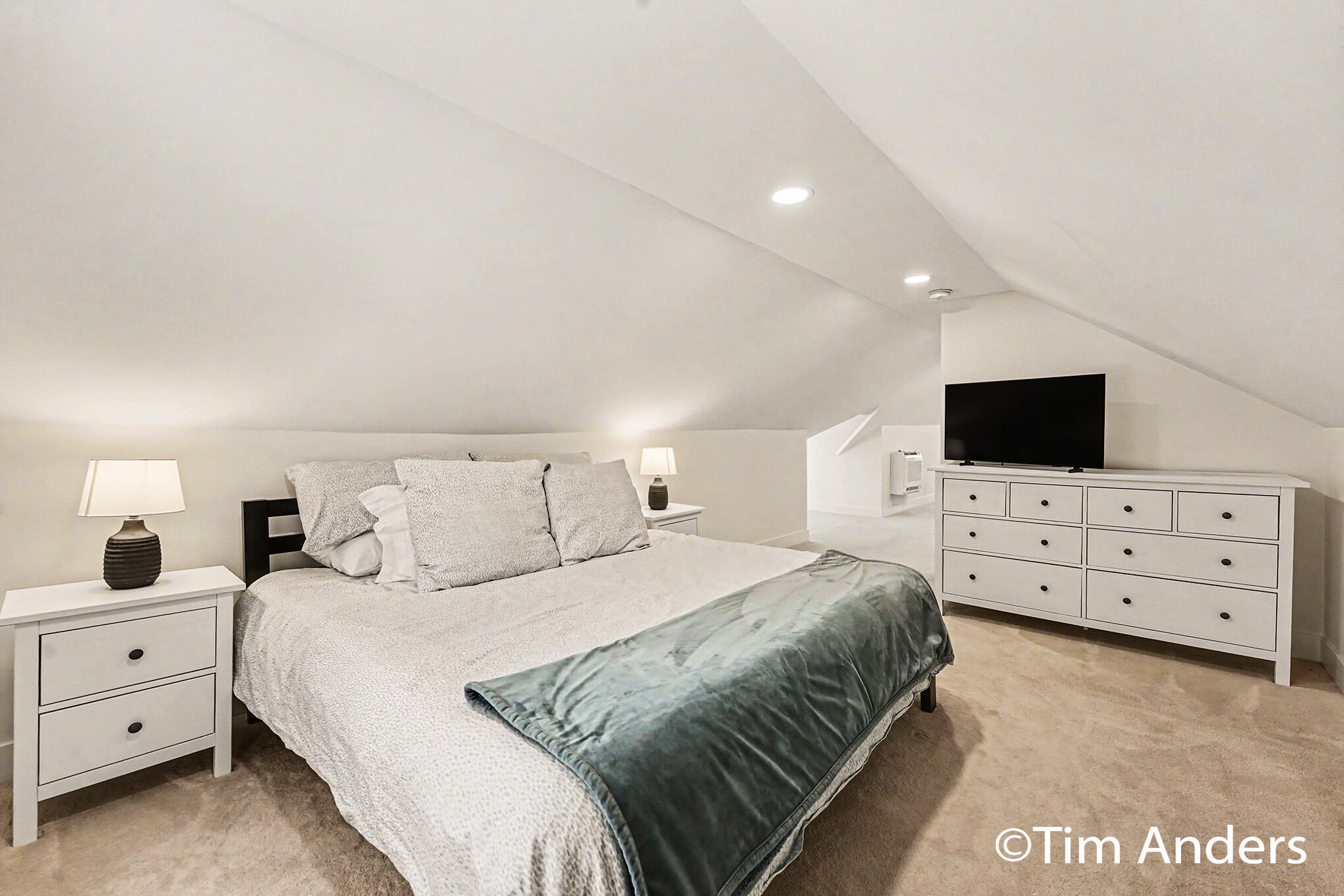 61 Mayfield Avenue NE Grand Rapids MI 49503