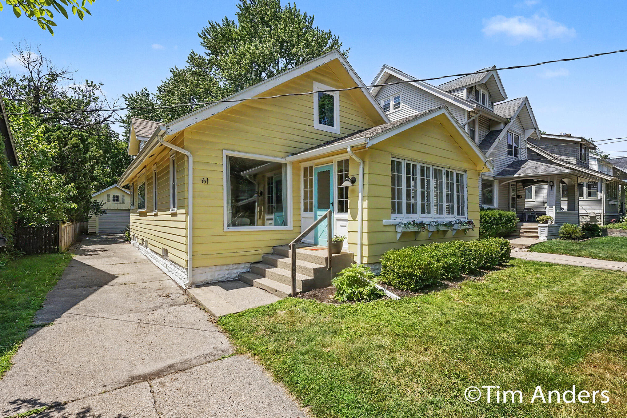 61 Mayfield Avenue NE Grand Rapids MI 49503