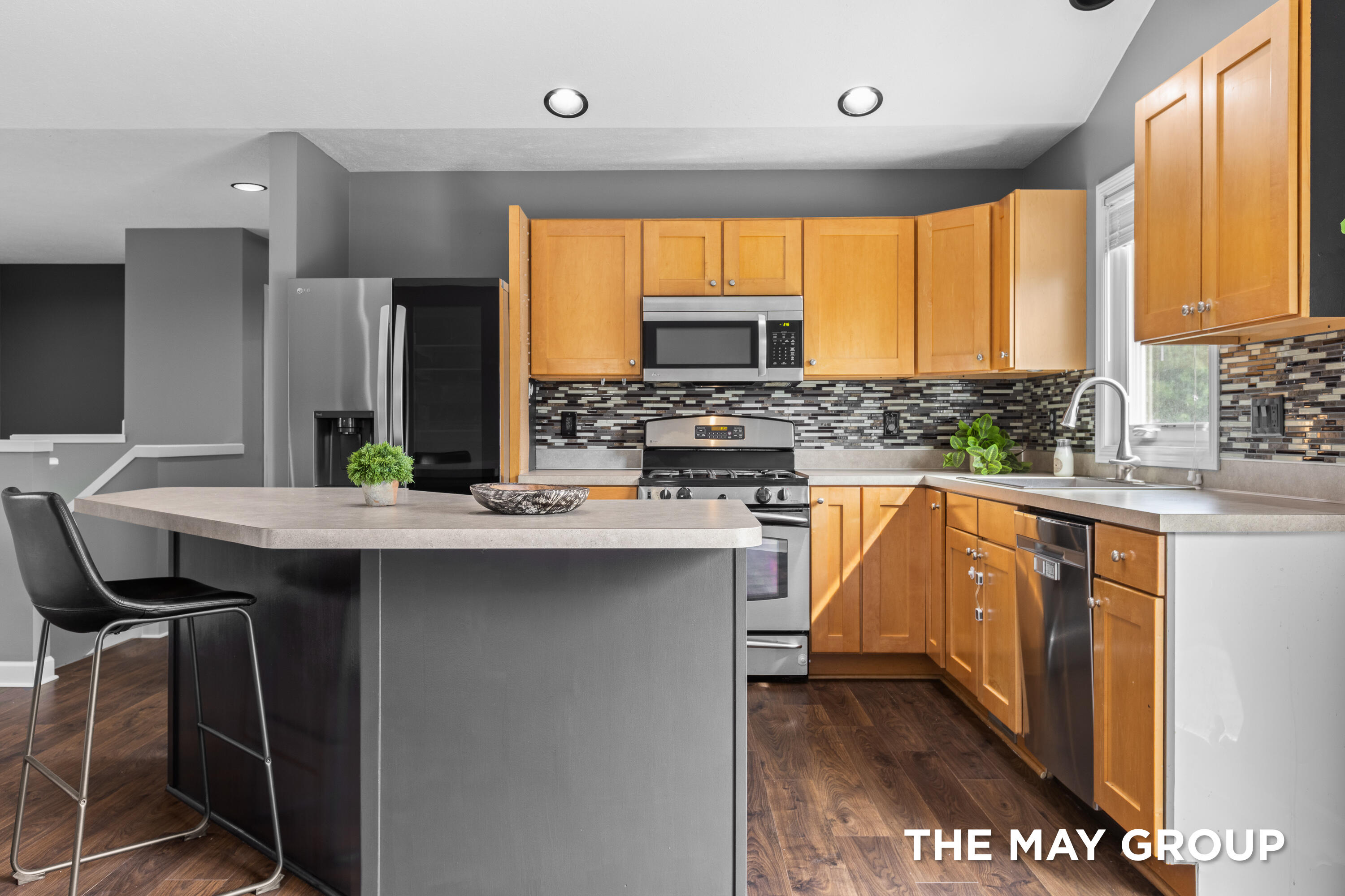 2021 Orchard Ridge Drive NW Grand Rapids MI 49534