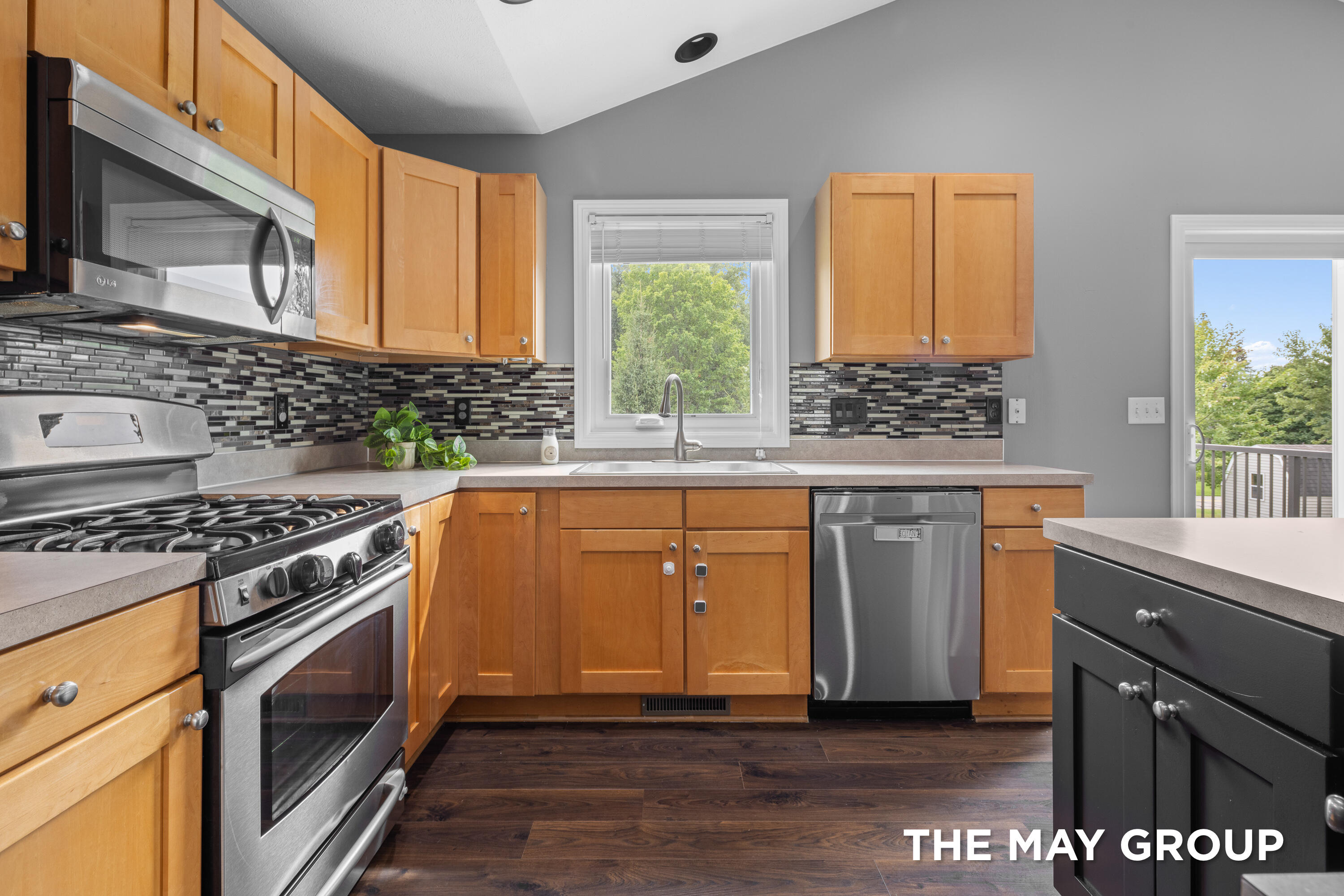 2021 Orchard Ridge Drive NW Grand Rapids MI 49534