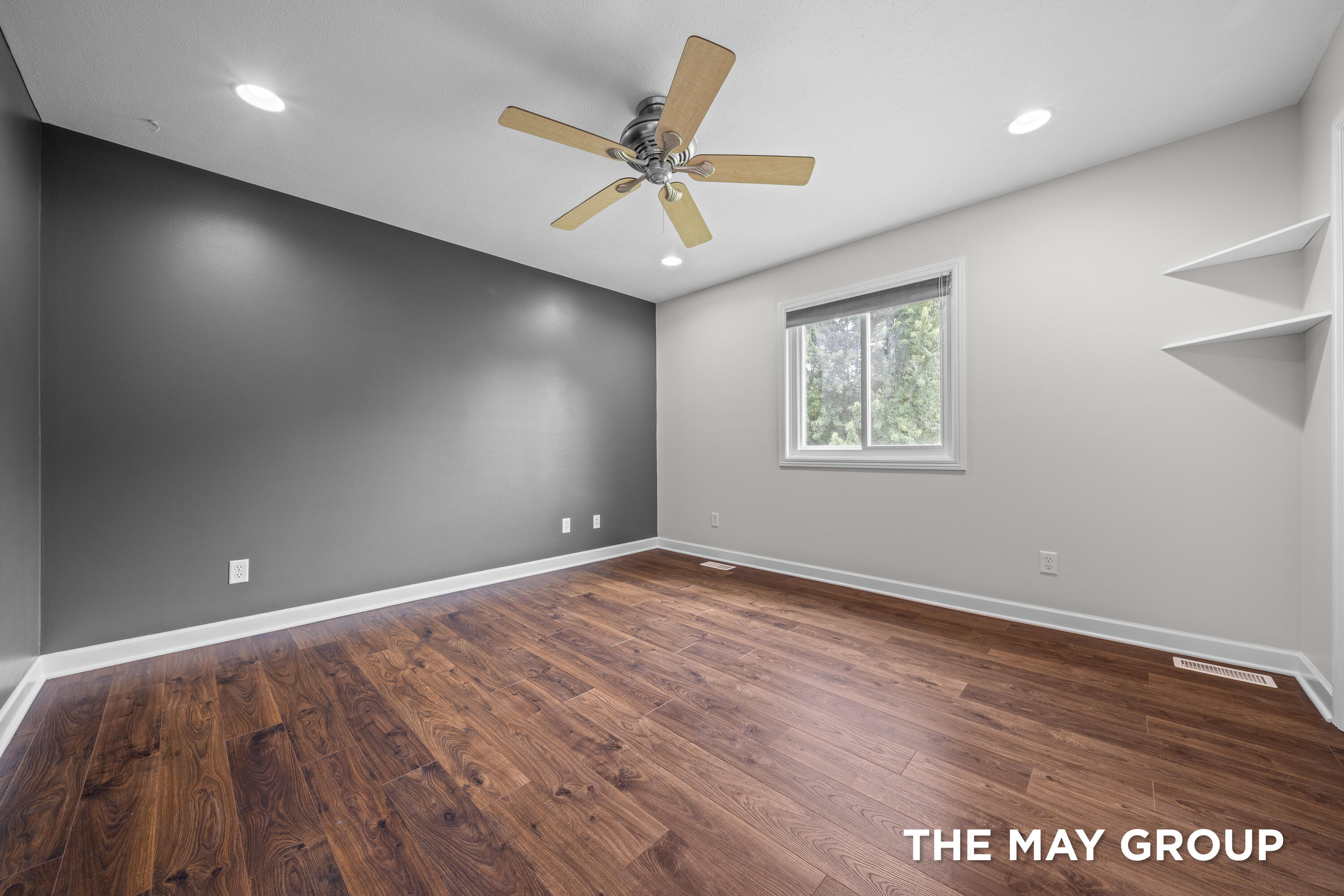 2021 Orchard Ridge Drive NW Grand Rapids MI 49534