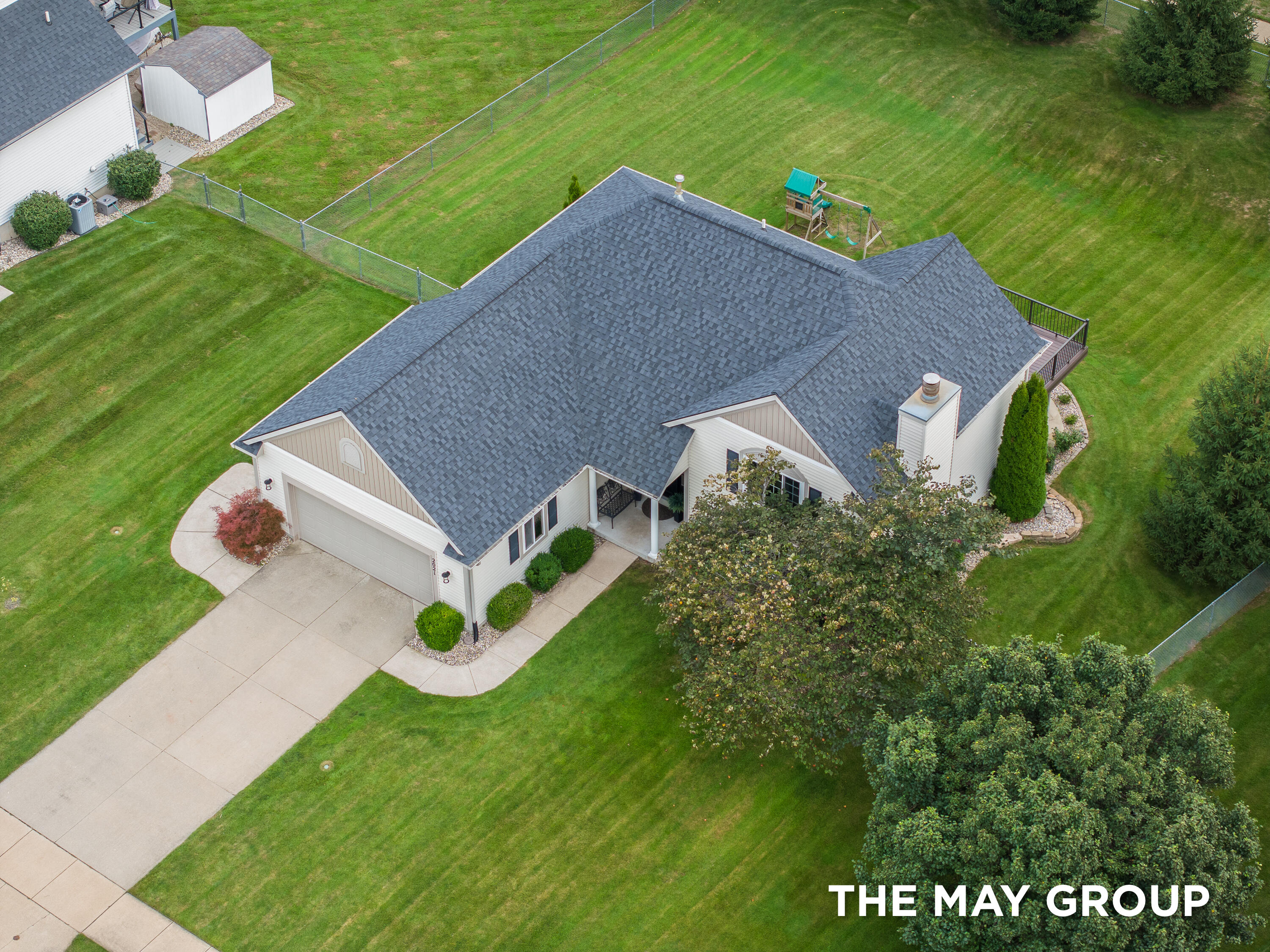 2021 Orchard Ridge Drive NW Grand Rapids MI 49534