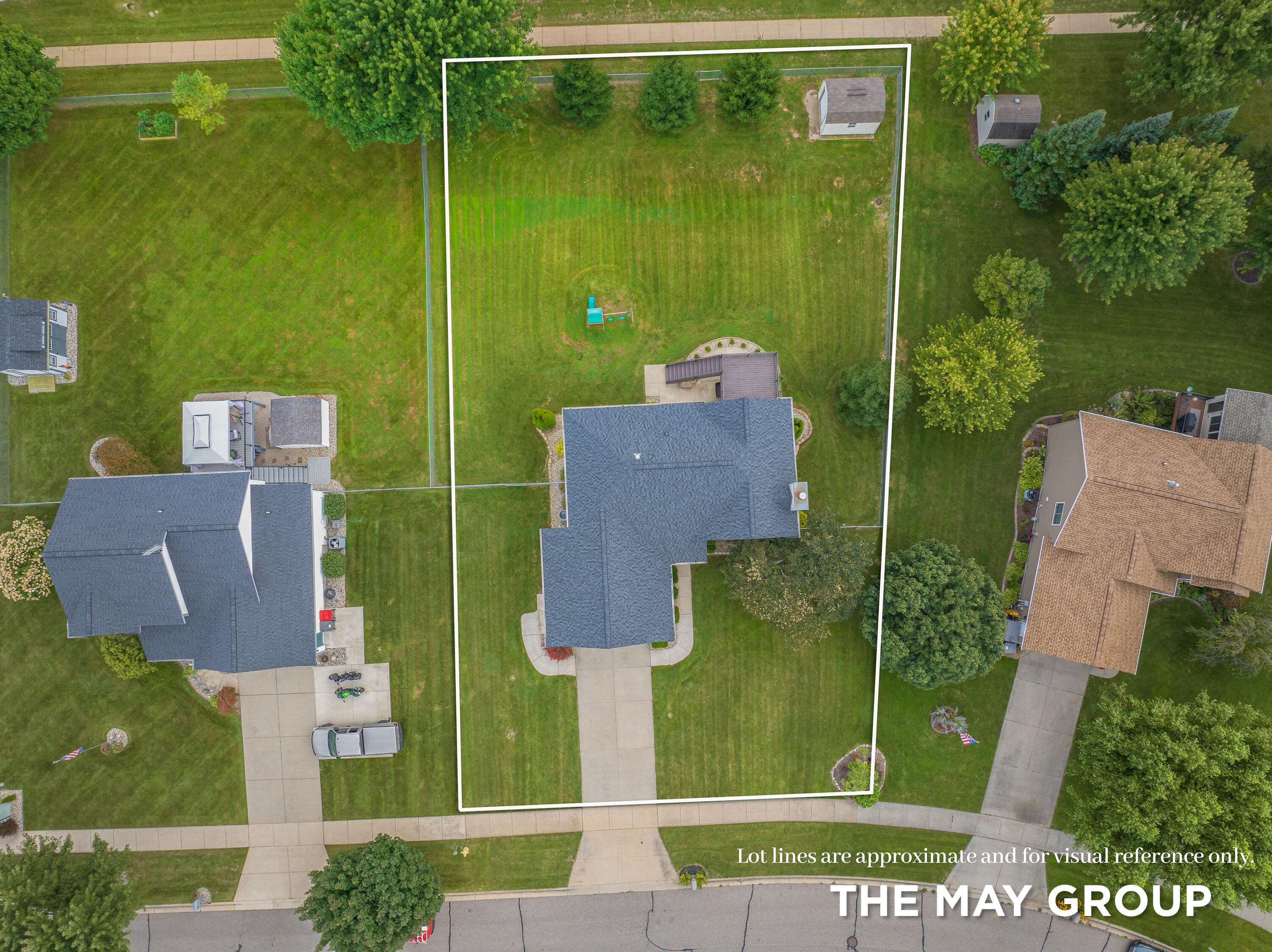 2021 Orchard Ridge Drive NW Grand Rapids MI 49534