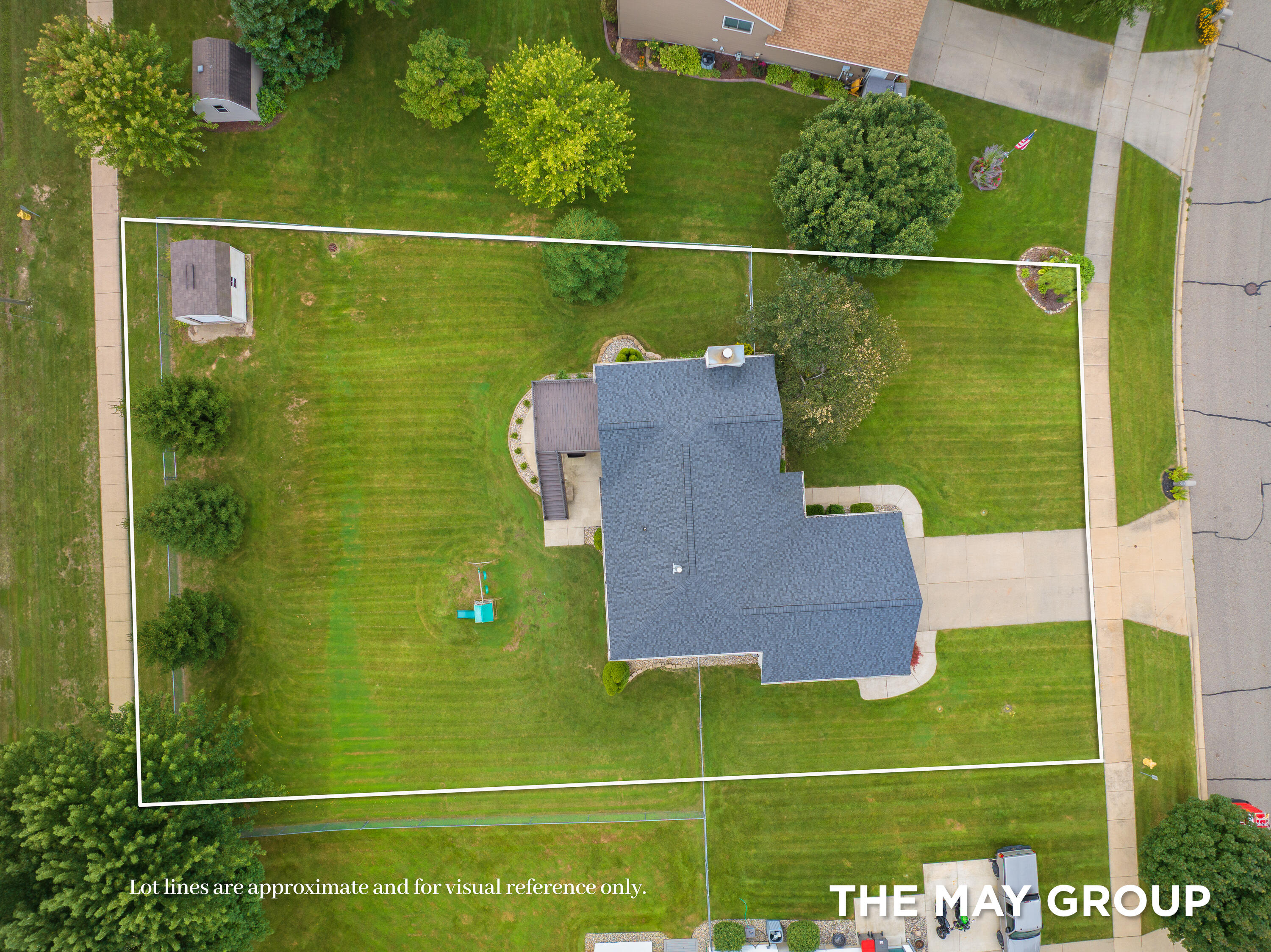 2021 Orchard Ridge Drive NW Grand Rapids MI 49534