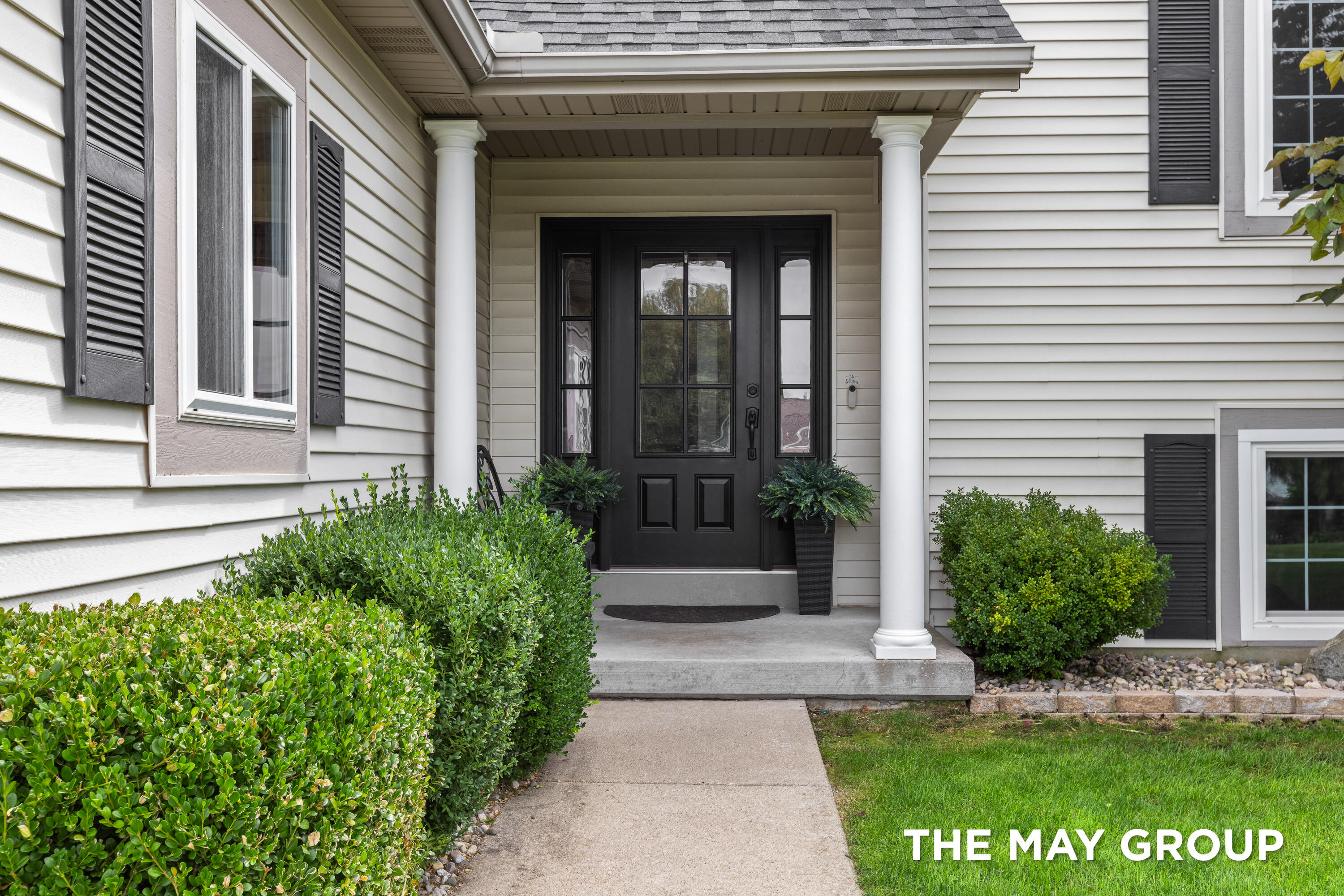 2021 Orchard Ridge Drive NW Grand Rapids MI 49534