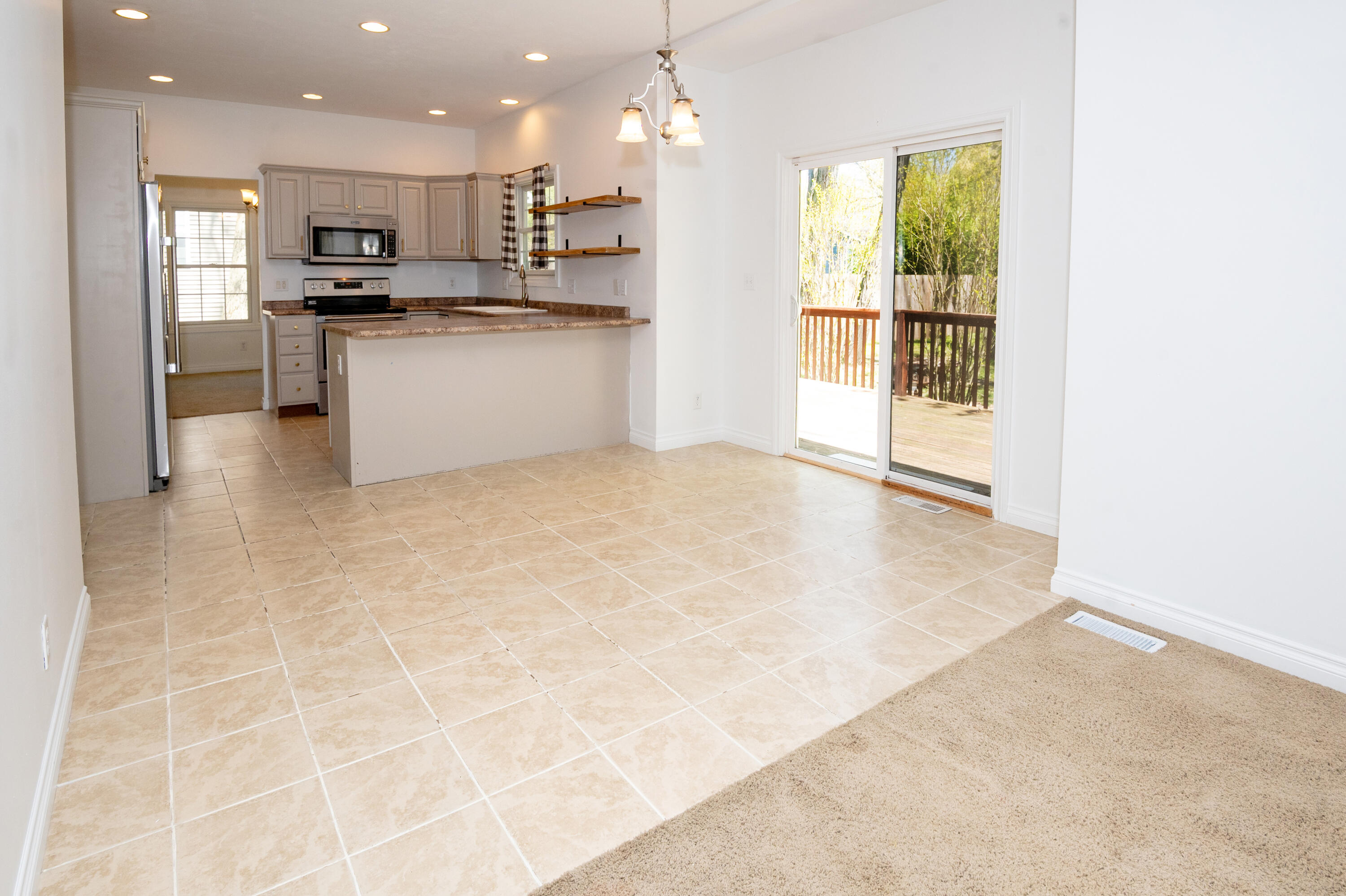 1401 Whispering Trail Benton Harbor MI 49022