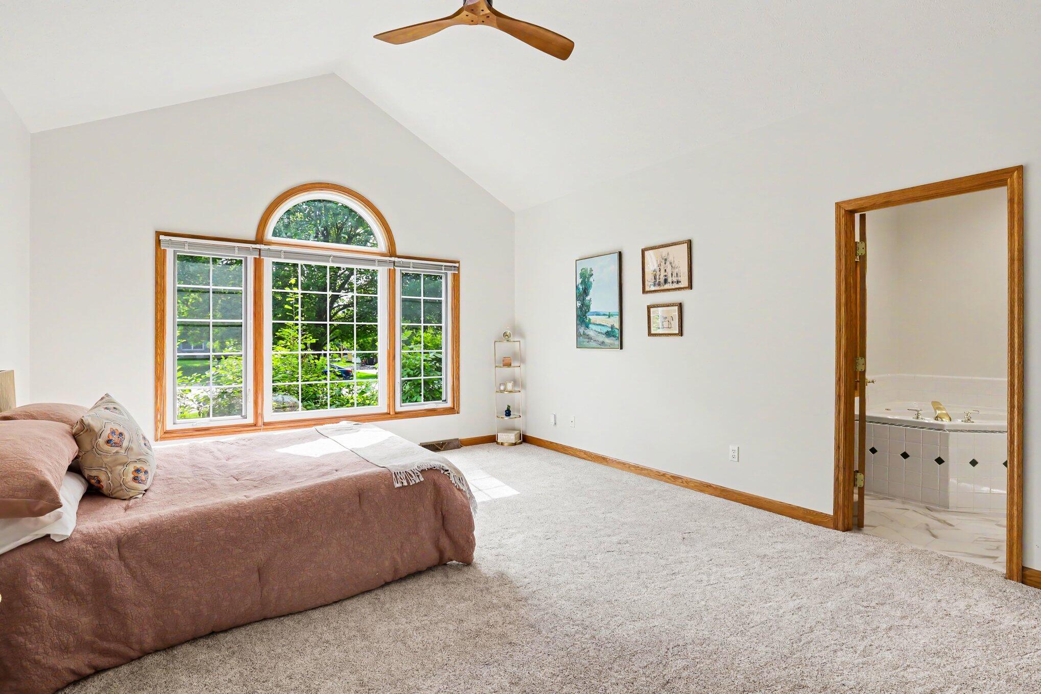 5090 Abbeydale Drive SE Grand Rapids MI 49546