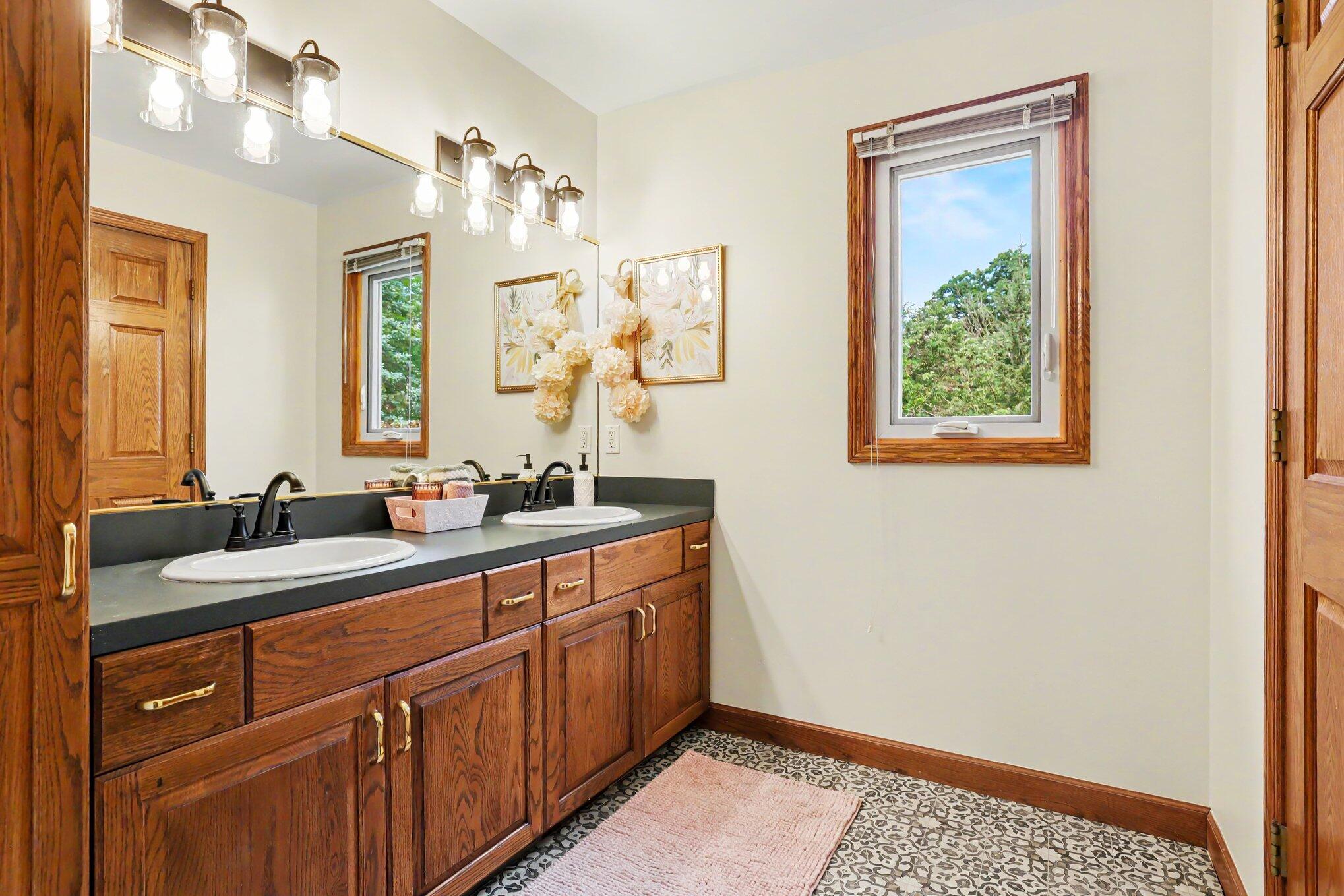 5090 Abbeydale Drive SE Grand Rapids MI 49546